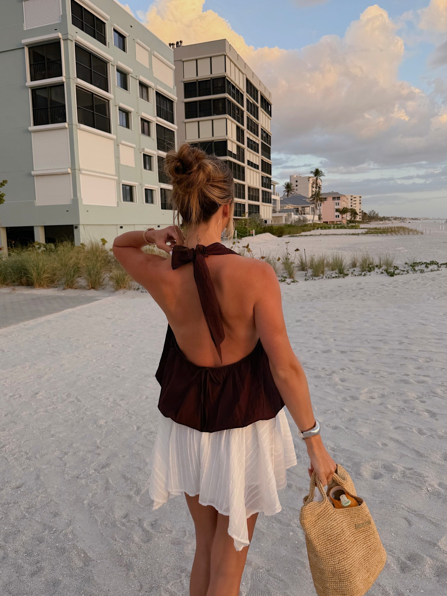 Beach vacation outfit of the night 🐚 trends (shorts run a little big)

#LTKspring #LTKspringtrends #LTKSpringSale