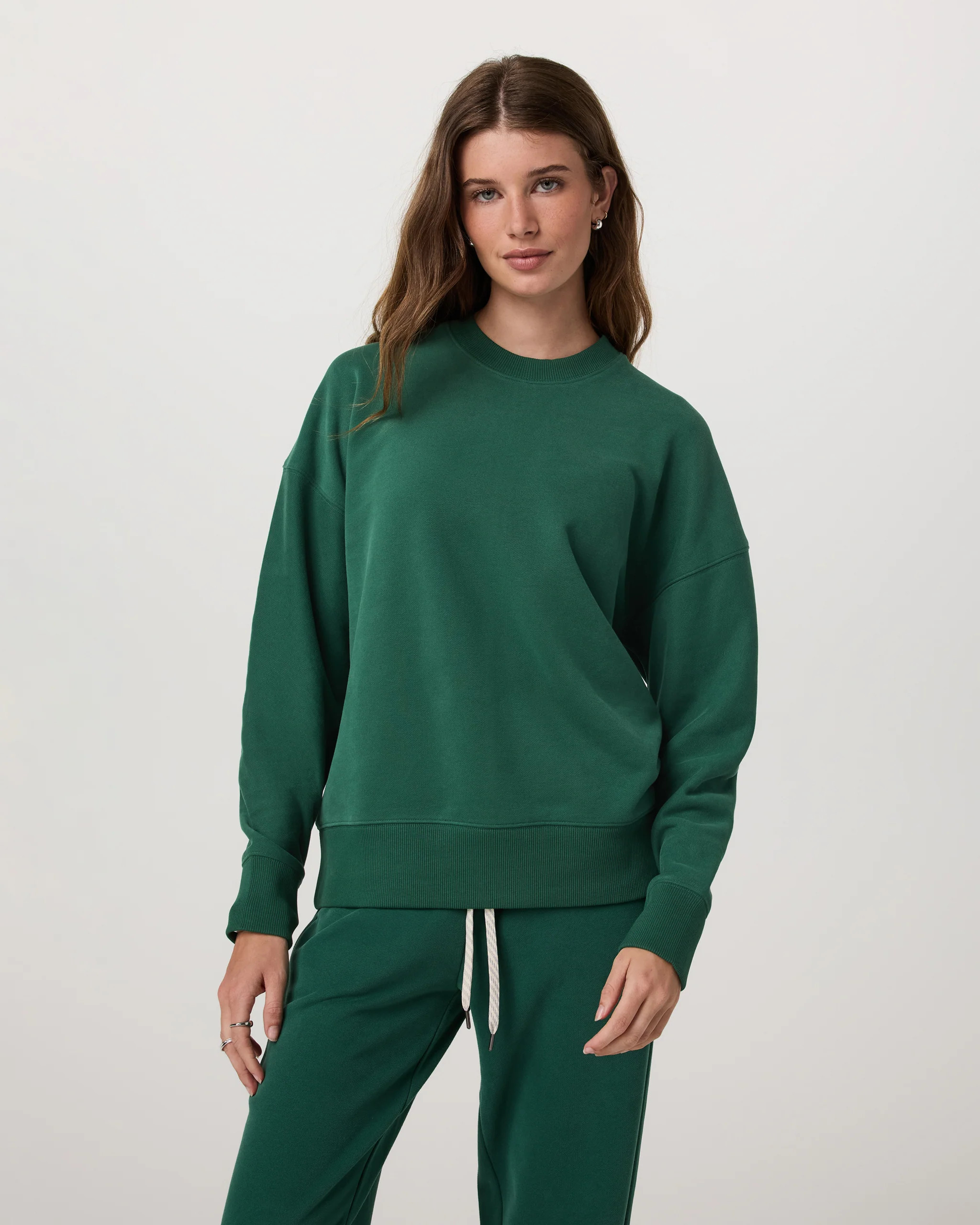 Sedona Weekender Crew | Light Heather Grey Crewneck | Vuori | Vuori Clothing (US & Canada)