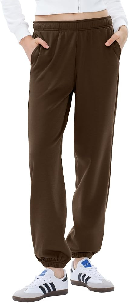 PUMIEY Women’s High Waisted Sweatpants Fleece Baggy Sweat Pants Y2K Lounge Joggers Pants Three-... | Amazon (US)