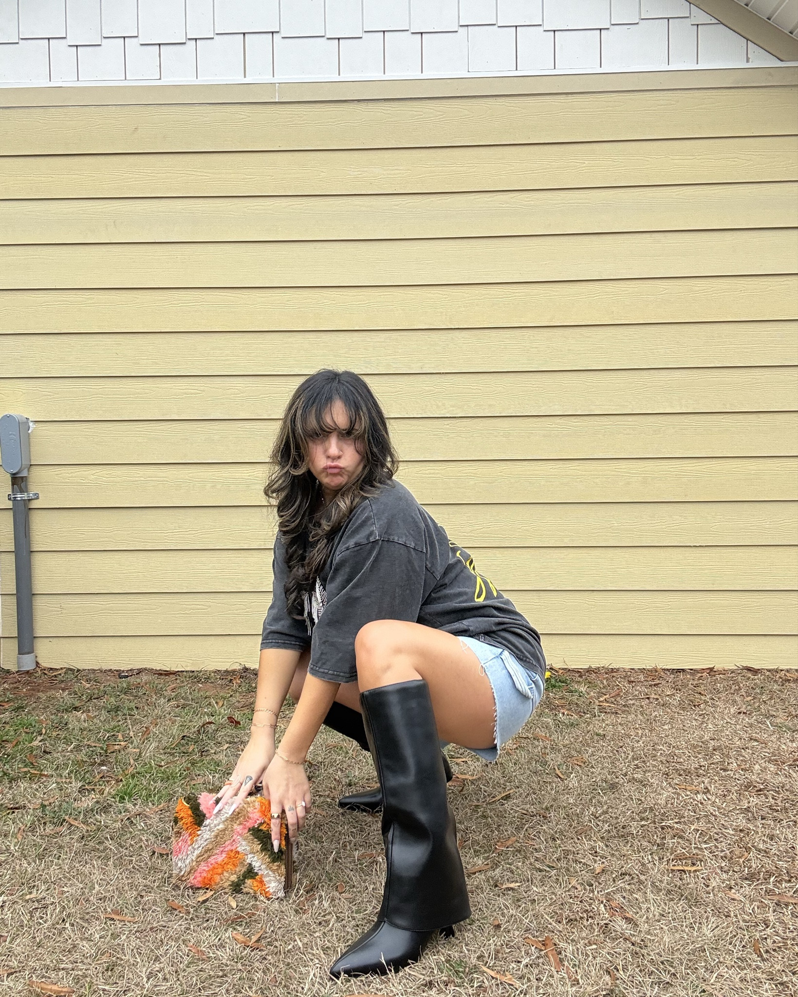 These boots + SABBI + the most amazing jean shorts in the world 🤝

#LTKootd #LTKFindsUnder50 #LTKgrwm