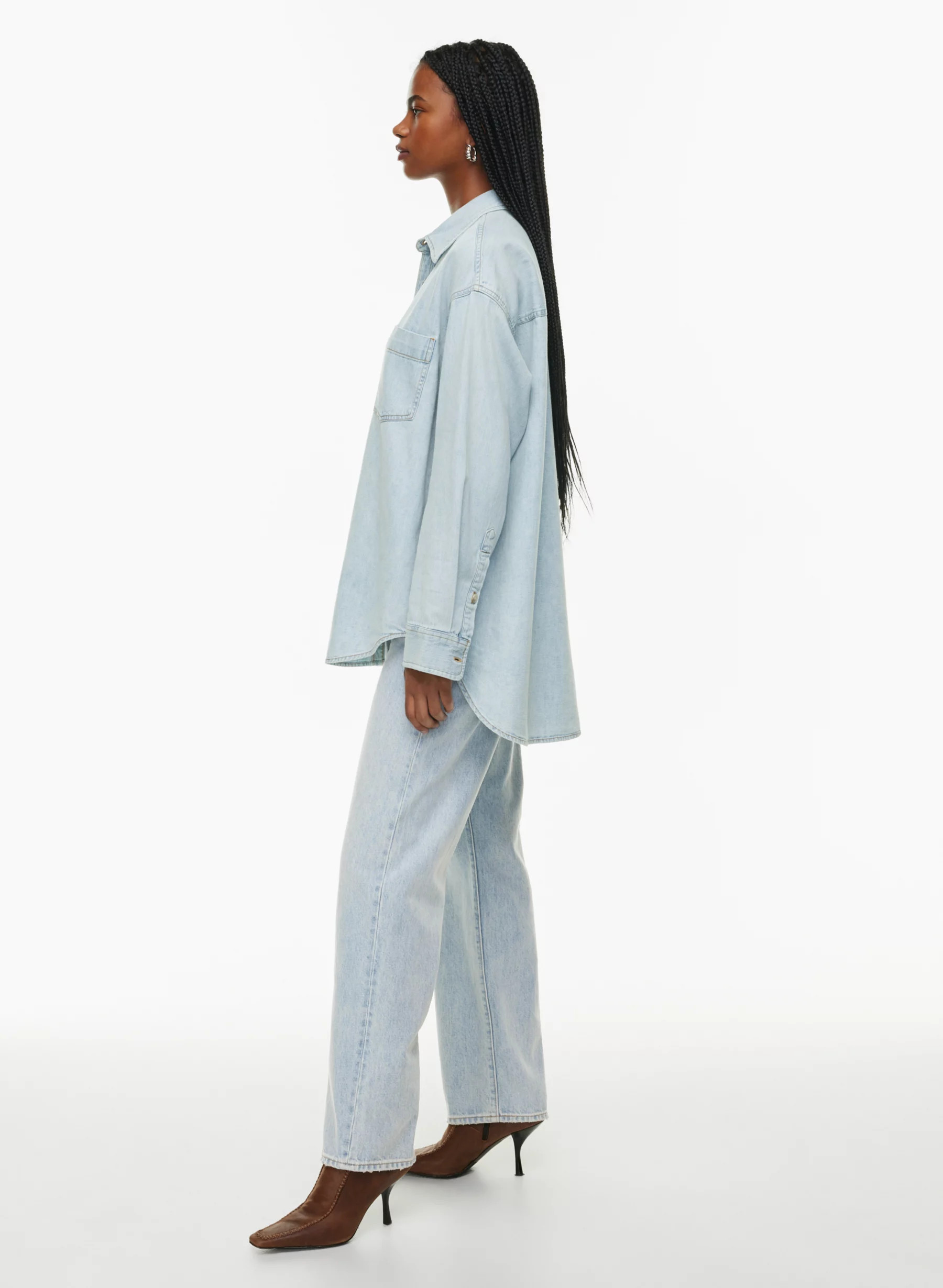 THE '80S COMFY DENIM SHIRT | Aritzia