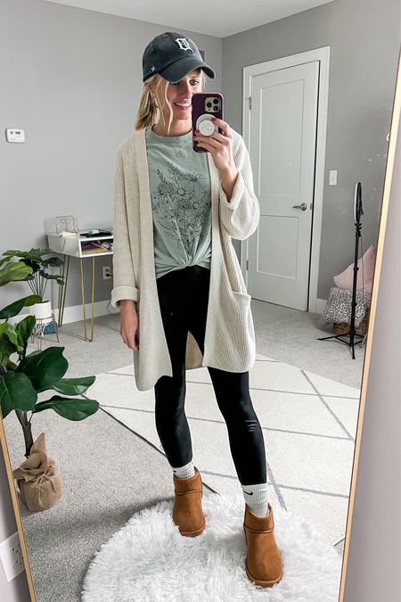 What I wore this week! 
T-shirt- small
Cardigan- small
Leggings- small
Boots- 7.5

#LTKstyletip #LTKfindsunder50 #LTKSeasonal