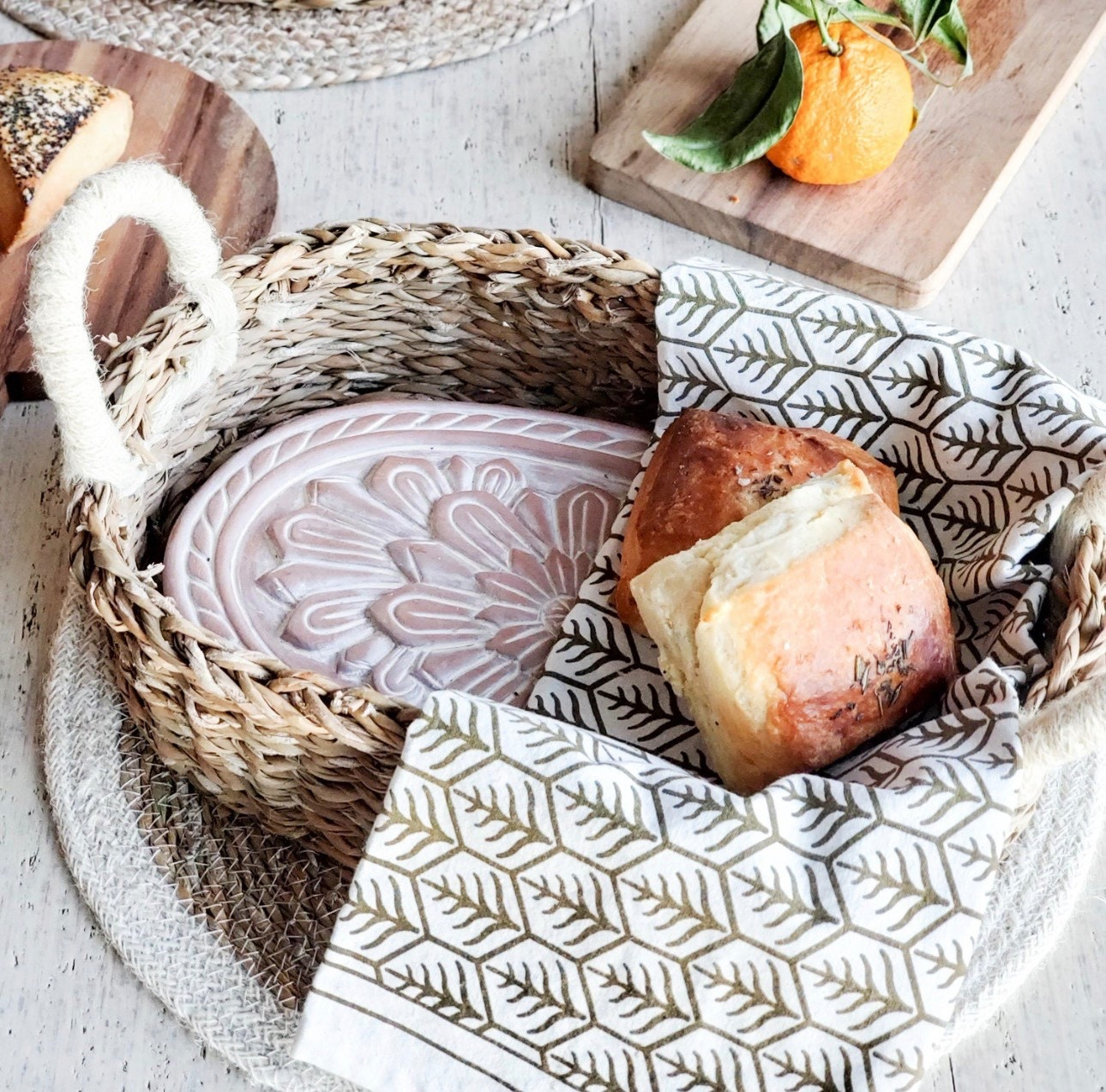 15% off 🎉

Housewarming Gift Handmade New Home Gift Wedding Gift Newlywed Gift Bread Warmer Ceramic Warming Stone Basket With Tea Towel [Flower-O-T]

#LTKGiftGuide #LTKSaleAlert #LTKHome