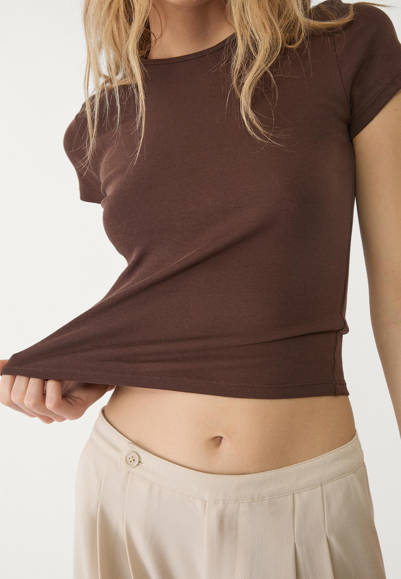 Slim fit basic t-shirt | Stradivarius (UK)