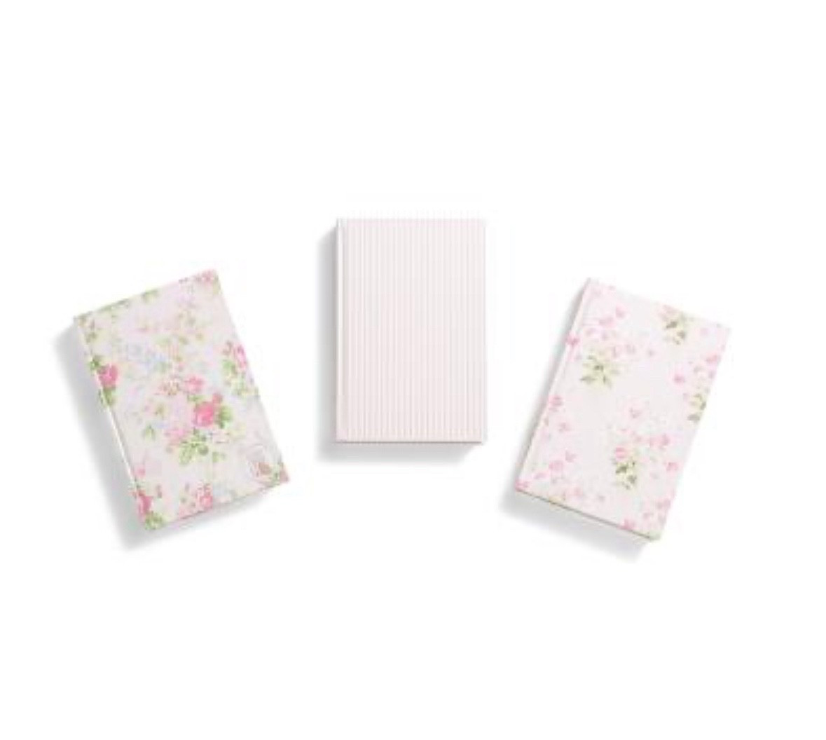 How gorgeous are these floral decorative notebooks 🎀🩷