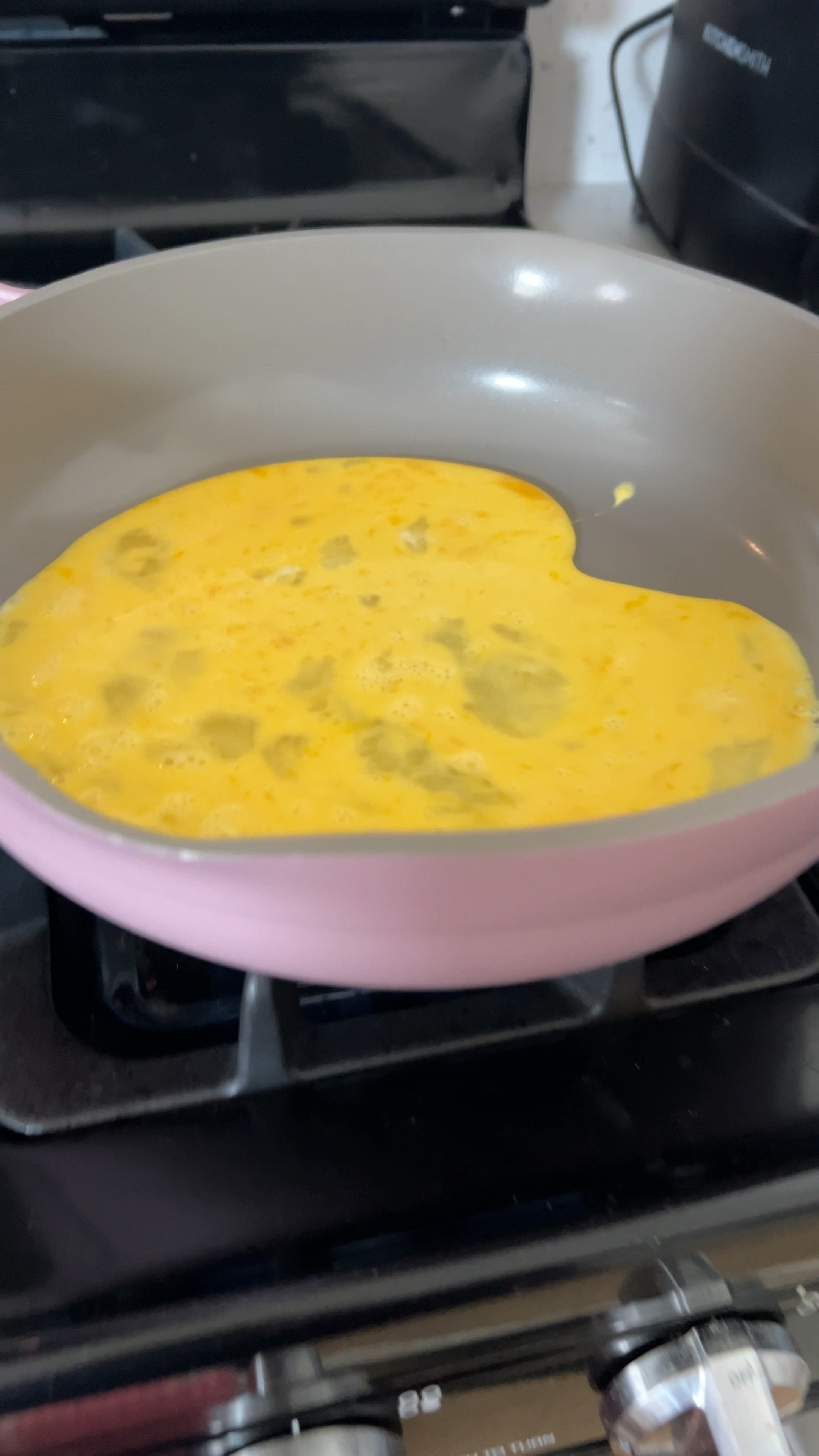 My favorite pan is on sale! 🫶🏻 we use this every day and I’ll never use anything else now 🥲

#LTKHome #LTKSaleAlert #LTKCyberWeek