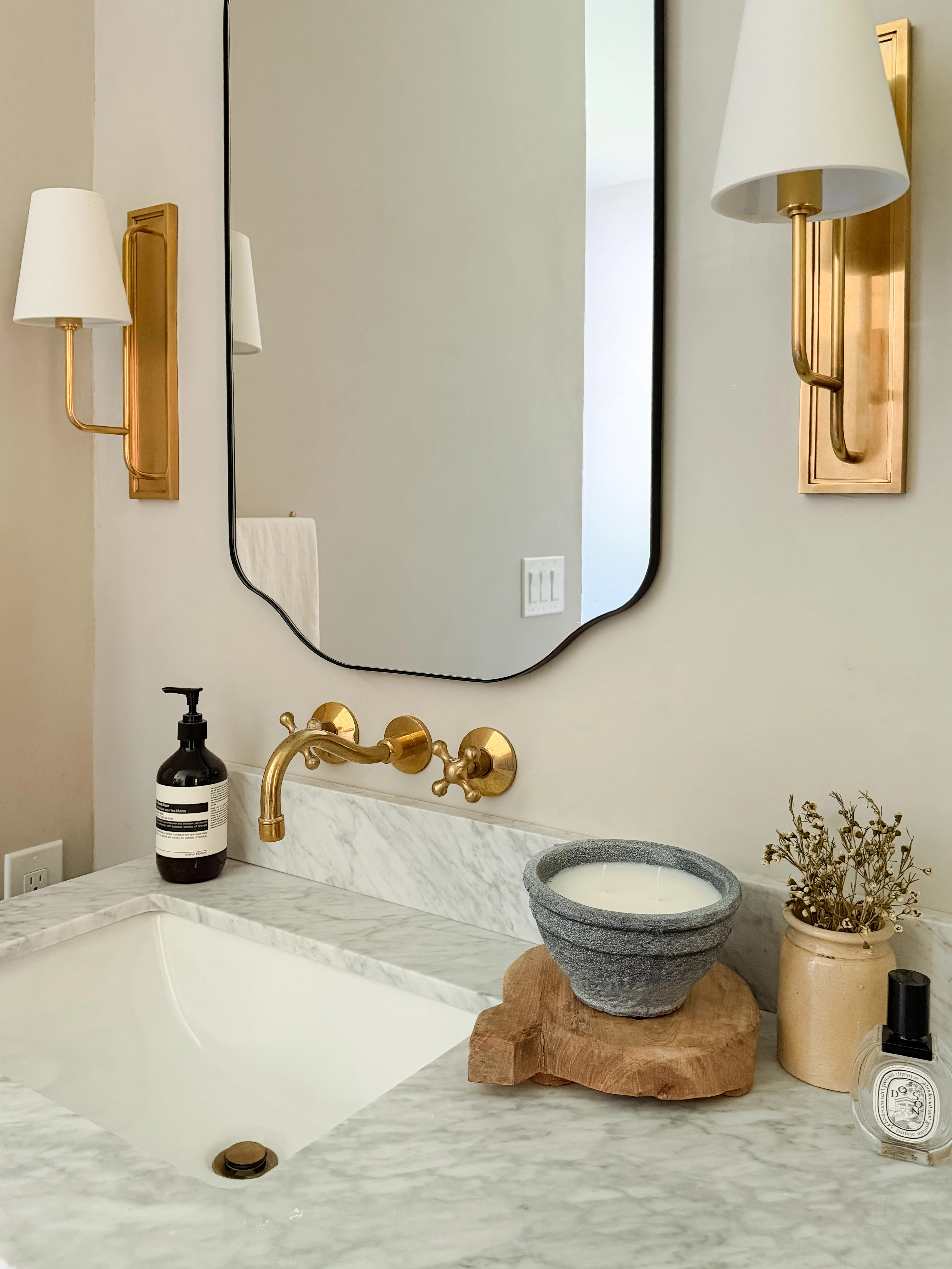 Oakmere Candles | Cottage and Key