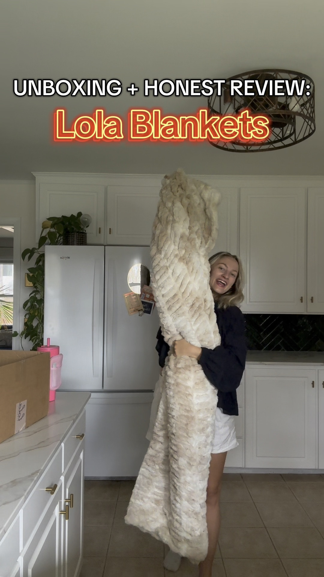 The best viral blanket that’s worth the hype 

#LTKFamily #LTKBaby #LTKGiftGuide