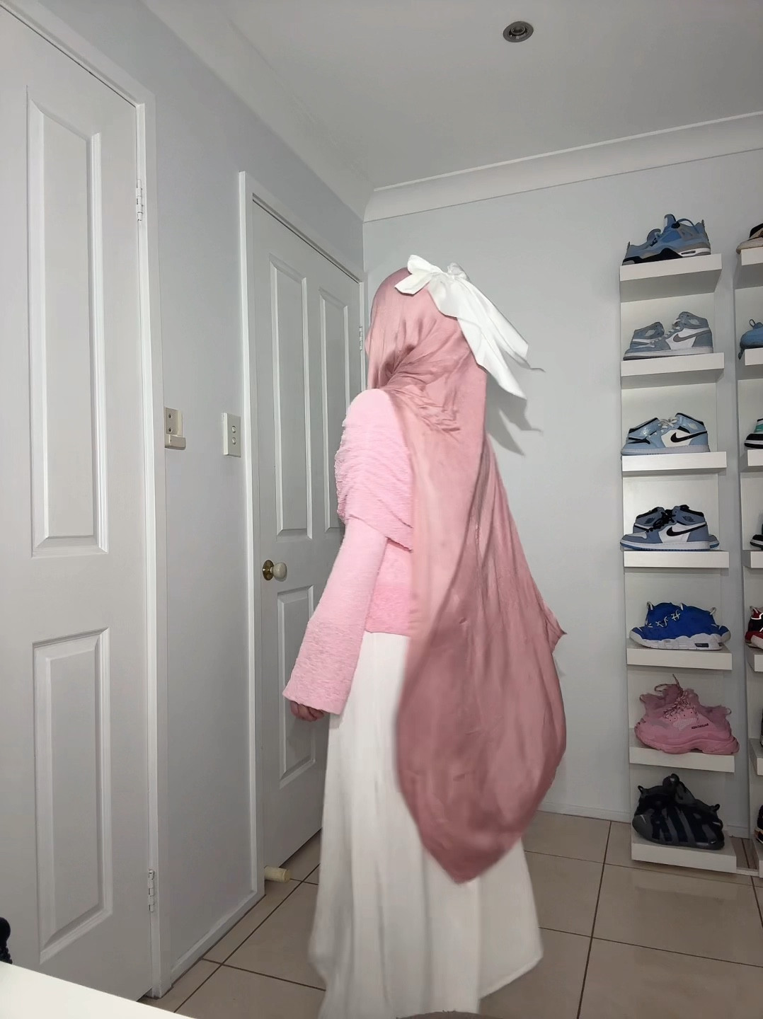The cutest pink fit ever (I wear a XXS in all meshki pieces )

#LTKaustralia #LTKmodest