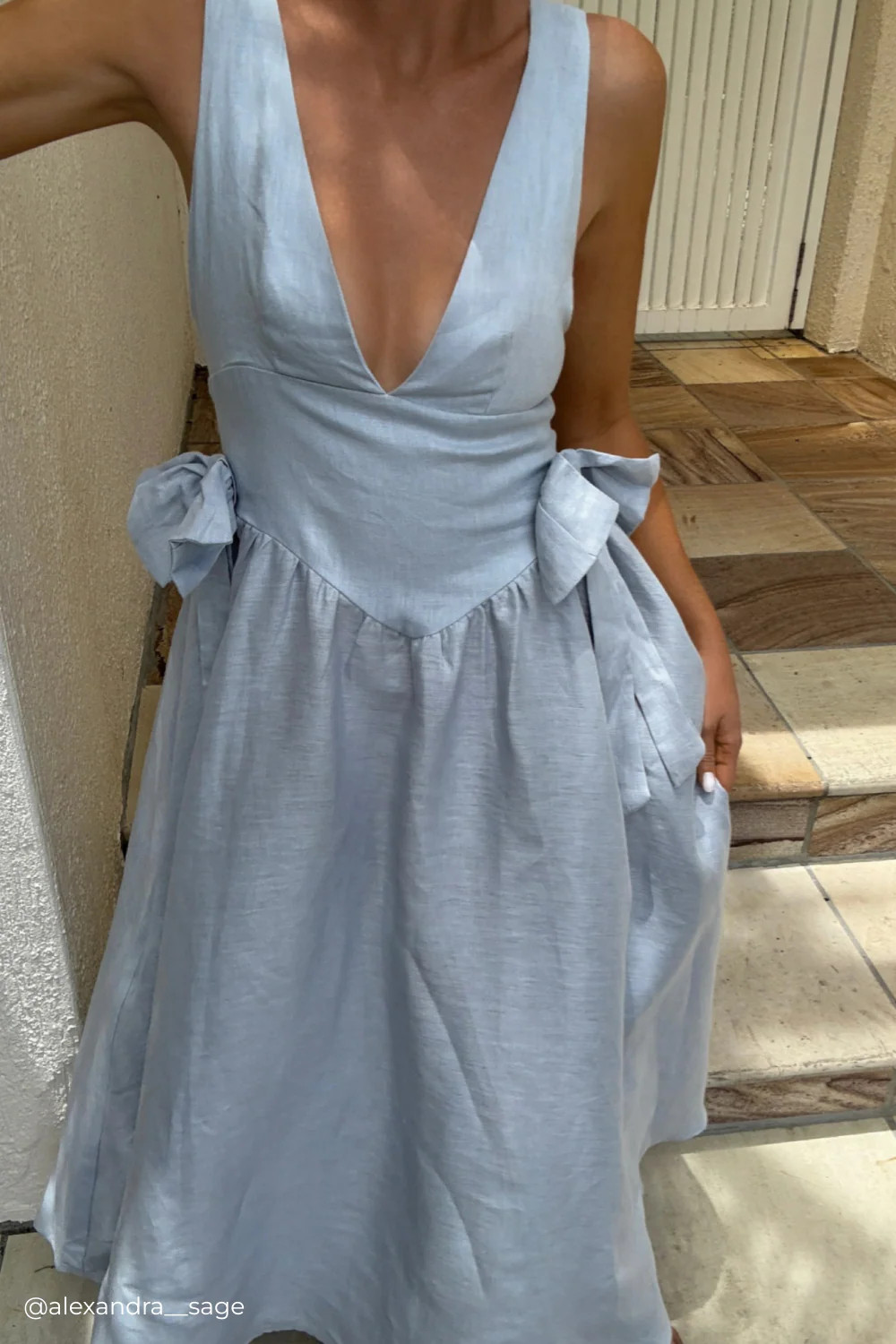 Daphne Linen Midi Dress Powder | VRG Grl