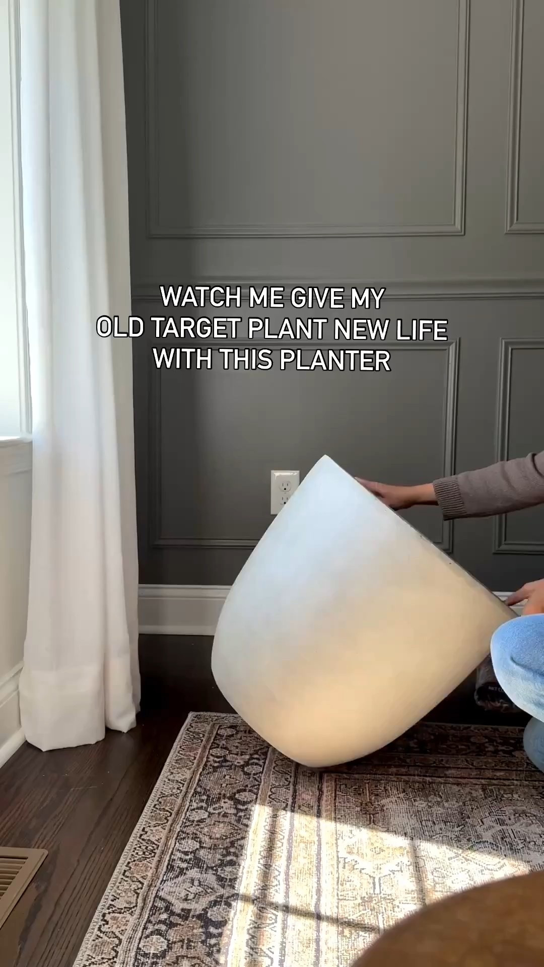 Dining Room Decor 🤎

Sharing all the cozy modern details from our dining room!

✨ Details:
	•	Dining Table: Rustic Wheat
	•	Accent Wall: Gauntlet Gray by Sherwin Williams
	•	Rug: 9x12 Loloi
	•	Brown Baskets: Target (older)
	•	Curtains: Heathered White, 52”W x 108”L (Pack of 2)
	•	Buffet Table: Kirklands (older)
	•	Vase: Target (older)
	•	Pillow Covers: 20x20, Taupe Gray

Everything else is linked for you 🤎

dining room ideas, dining room decor, dining room furniture, organic modern dining room, Loloi rug, dining table, dining room chandelier, accent wall