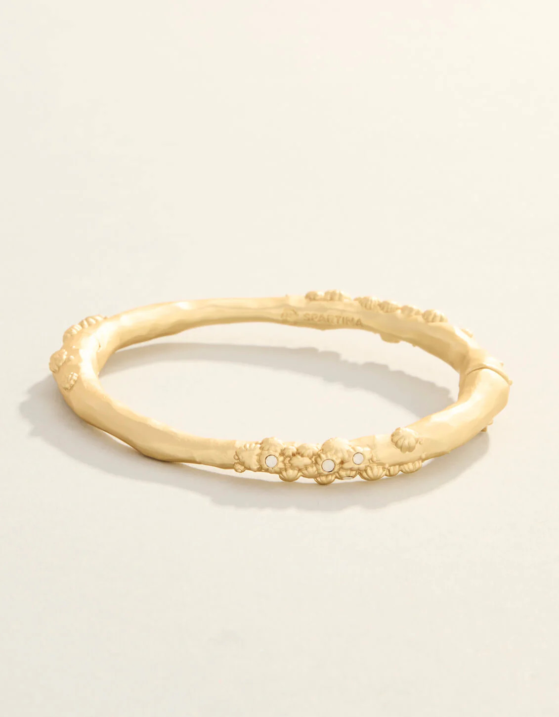 Oh Barnacles! Hinged Bangle White Opal | Spartina 449