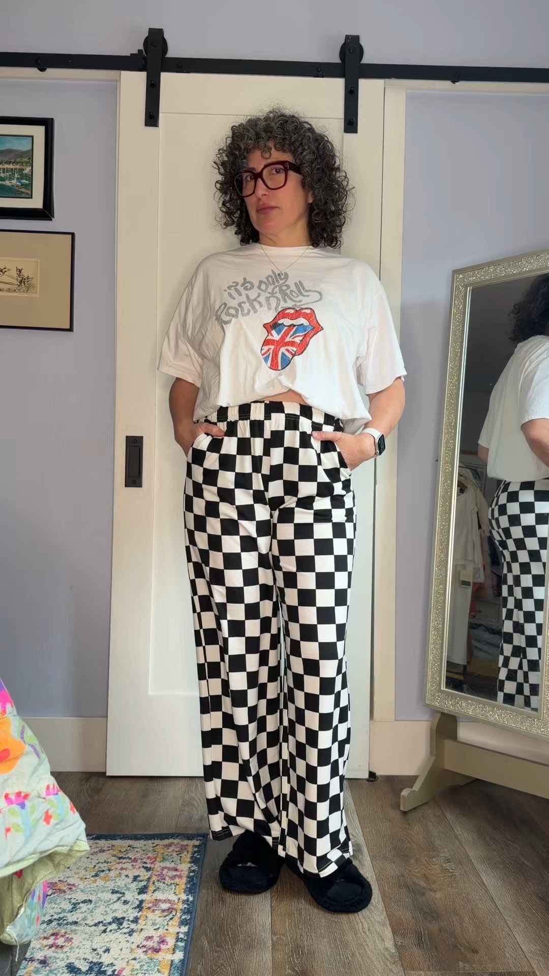 If you’re anything like me, once I find a good base piece… I’m wearing it ✋ different ways

These black and white checkered pants are that piece 🫶

Rock ‘n’ roll tee? Done
Red coat drama? Yes please
Blue button down casual? Easy
Blazer + leopard flats? Elevated but not trying too hard

I don’t believe in buying more
I believe in styling better

Follow for real midlife outfit formulas that make getting dressed easier — not more complicated

Which look are you actually wearing?

#midlifefashion
#womenover40style
#outfitformulas
#everydaystyle
#capsulewardrobe