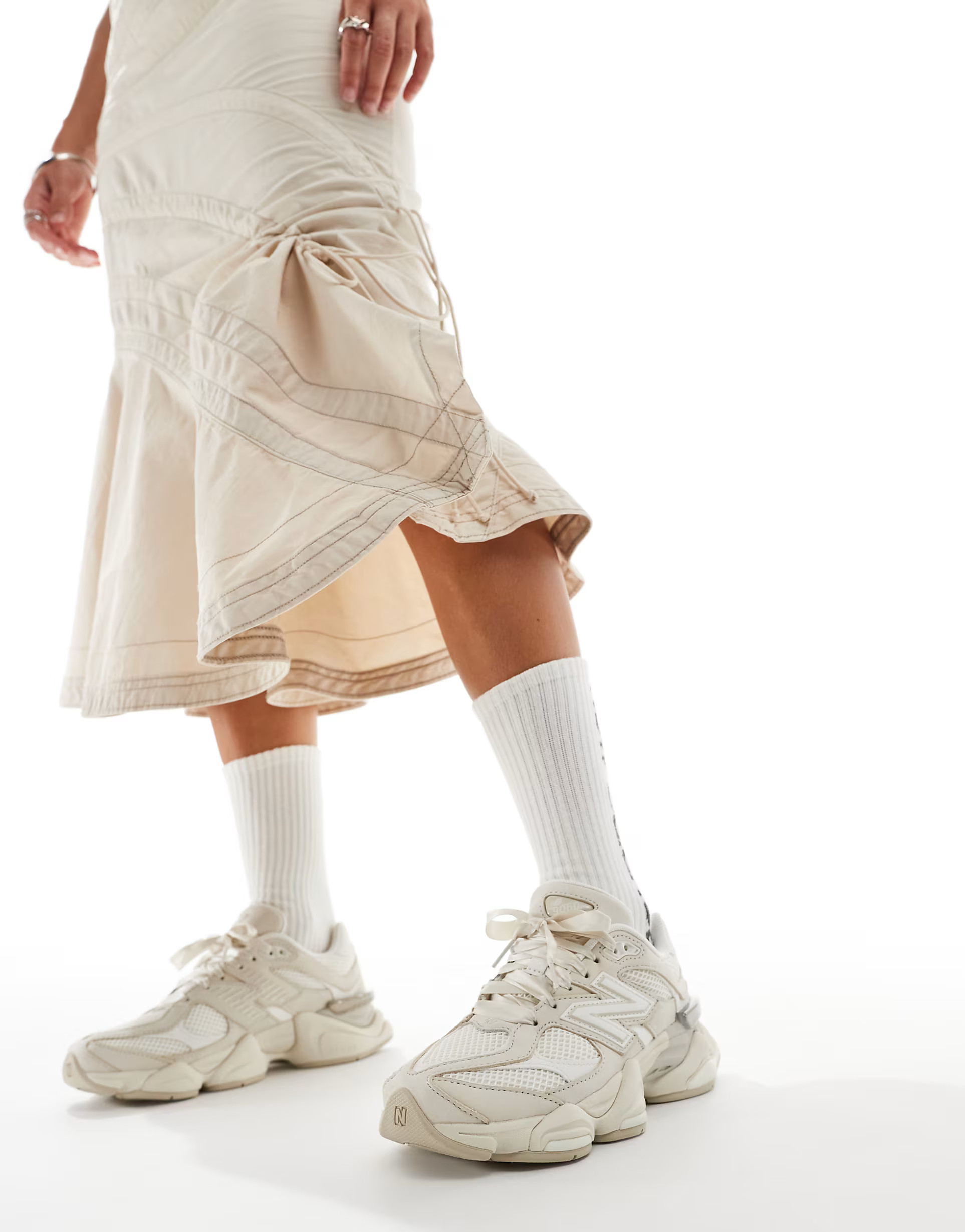 New Balance 9060 with ribbon laces in beige - Exclusive to ASOS | ASOS | ASOS (Global)