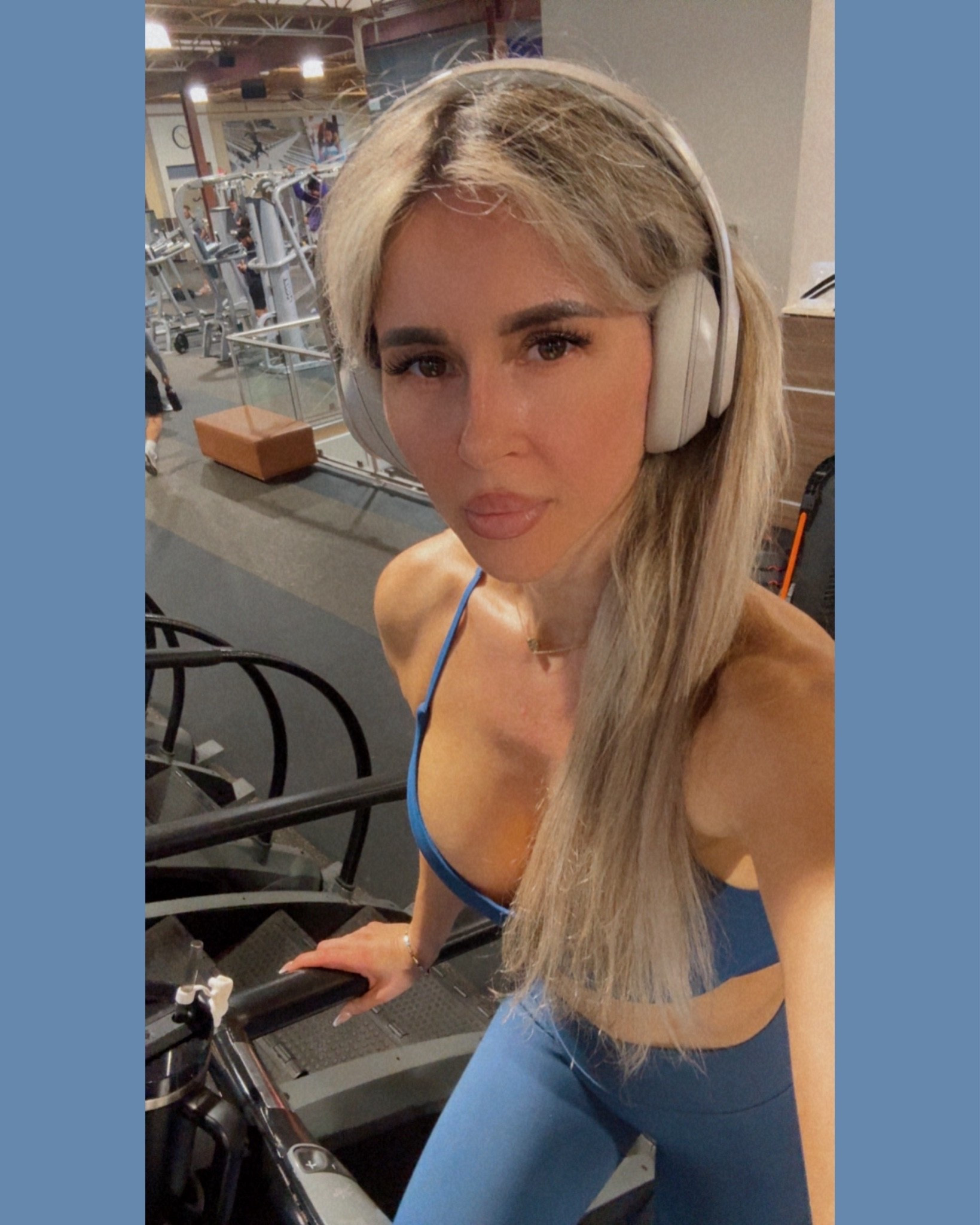 Amazon set in size small. Not see through, nice compression. Paired with New Balance 9060 shoes . 👟 New balance has 20% off on select shoes!

#LTKfitnessgoals #LTKootd #LTKActive