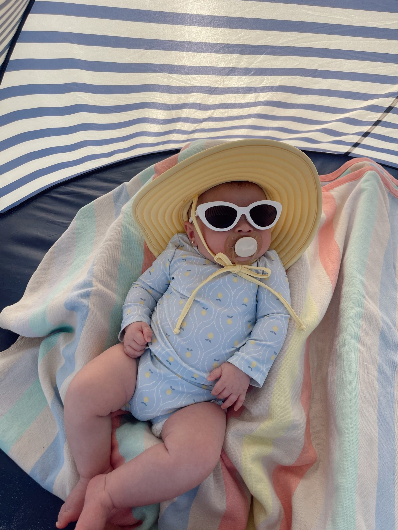 my little beach bum !!! 🍋

baby, baby swimsuits, beach vacay, beaching with a baby, summer, baby girl swimsuits, baby sunglasses, beach hat, target 

#LTKSummerEdit #LTKTravel #LTKBaby