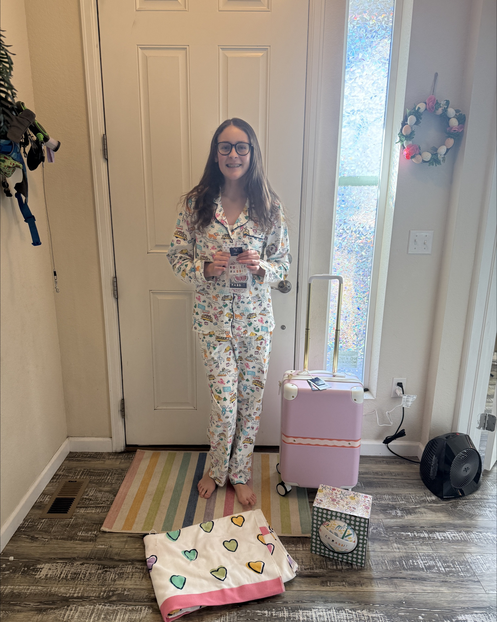 Our first order of #rollerrabbitxtarget just arrived! We are still waiting on a little more but here is Lila’s loot so far!


#LTKTravel #LTKSeasonal #LTKKids