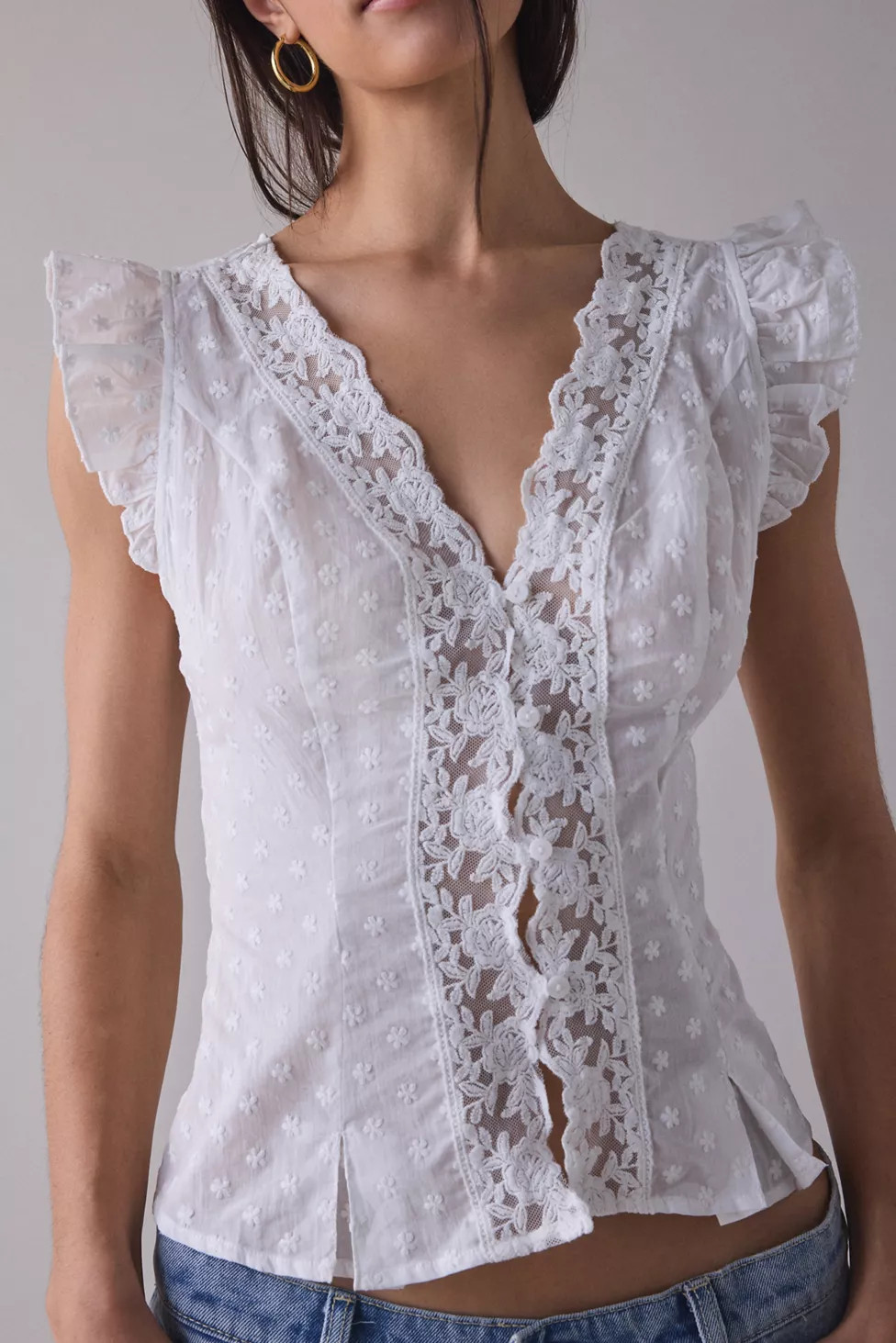 Kimchi Blue Aurelia Lace Trim Flutter Sleeve Blouse | Urban Outfitters (US and RoW)