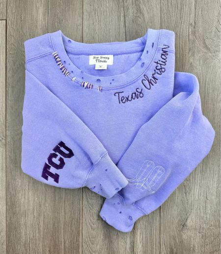 Graduation gift, university of
Florida, TCU, Ole Miss
Florida, football, football season, football mom, gators, southern, boy mom, Mother’s Day gift, graduation gift,
Preppy,
Personalized, monogrammed

BLUE JEAN CUSTOM Embroidery Chain Stitch Sweatshirt Personal Distressed Mothers Day Vintage Custom Pullover Sport/College/Club/Team Mom Gift

#LTKfindsunder100 #LTKfindsunder50 #LTKparties