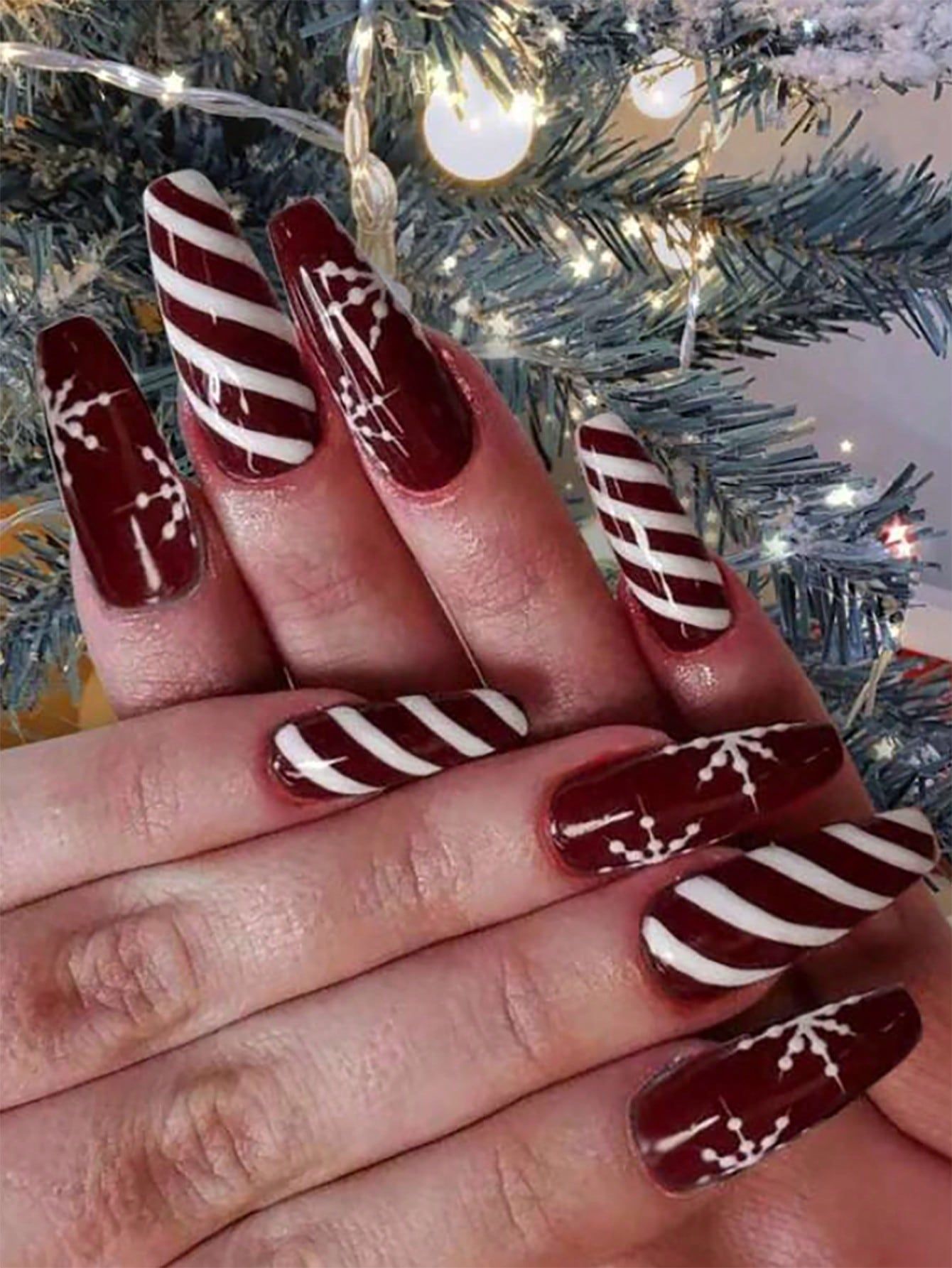24pcs Christmas Style Press On Nails, Long Coffin Shape With Red & White Stripes And Snowflakes D... | SHEIN