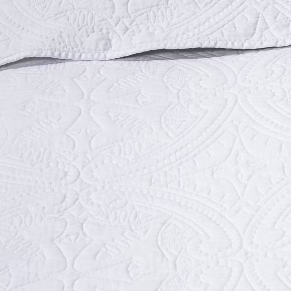 Stitched Medallion Quilt - Opalhouse™ | Target