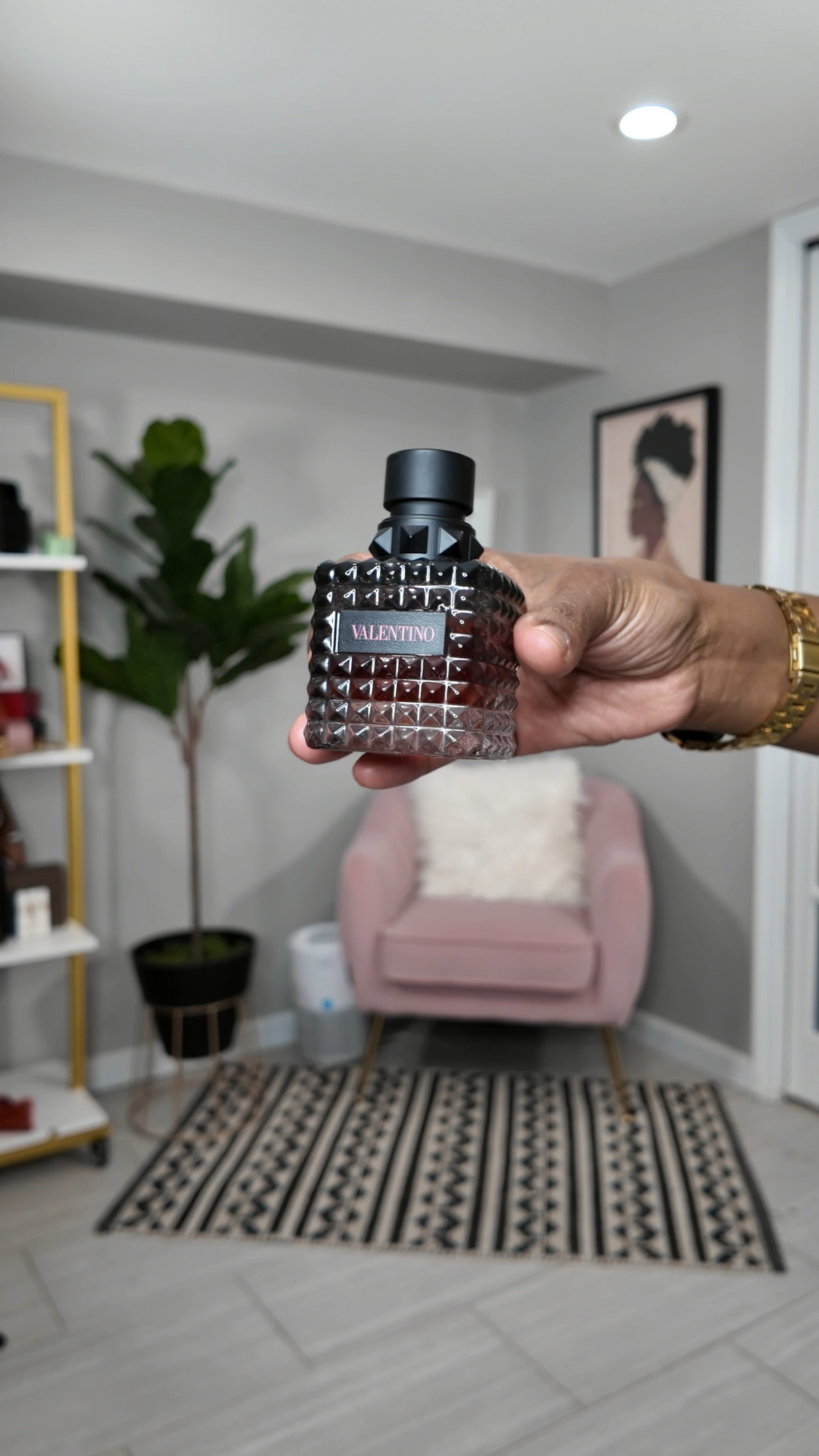 If you want to smell delicious, this is the fragrance you need for #valentinesday 

#LTKMostLoved #LTKBeauty