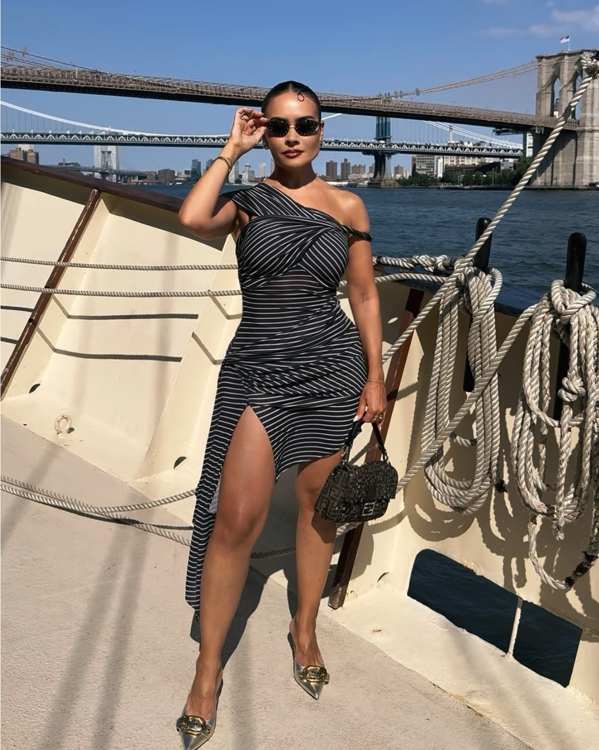 Sailing Chic ⛵️

#LTKStyleTip #LTKShoeCrush #LTKSeasonal