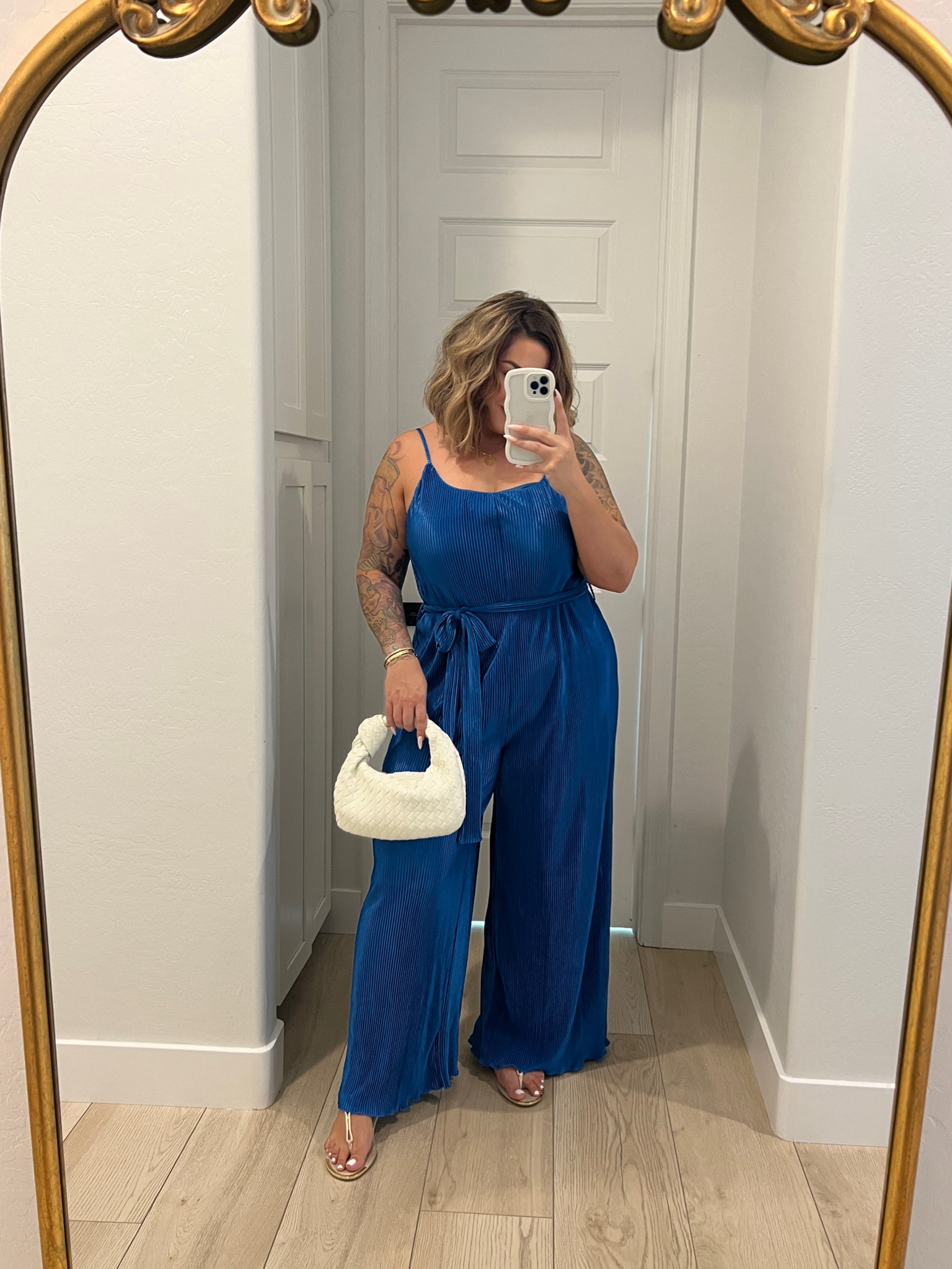 Jumpsuit size xl #amazon . It has adjustable straps I’m 5’5 for length reference. 
#midsize 
#amazonfashion 
#blue #wideleg #ribbed 


#LTKstyletip #LTKcurves #LTKunder50