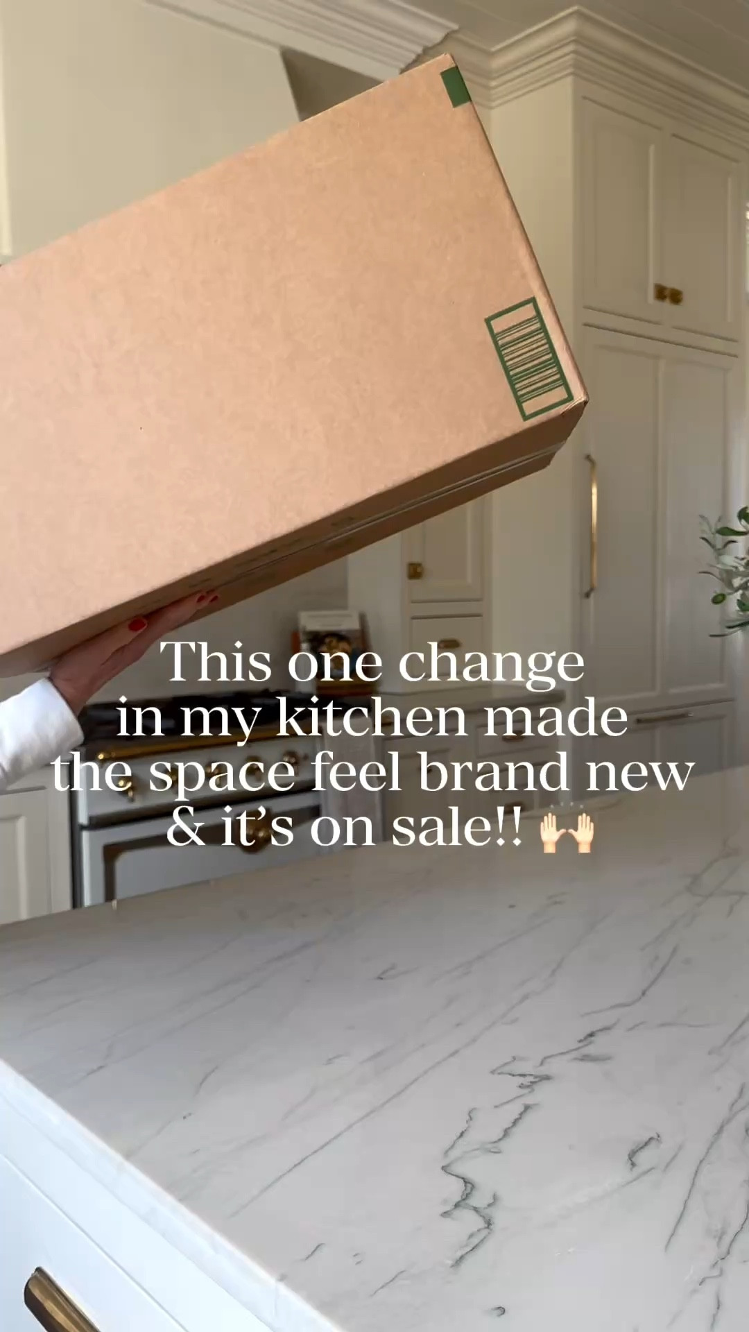 This wooden mixer bowl is stunning! If you want to change in your kitchen mixer, this is it and it’s on sale!!! 