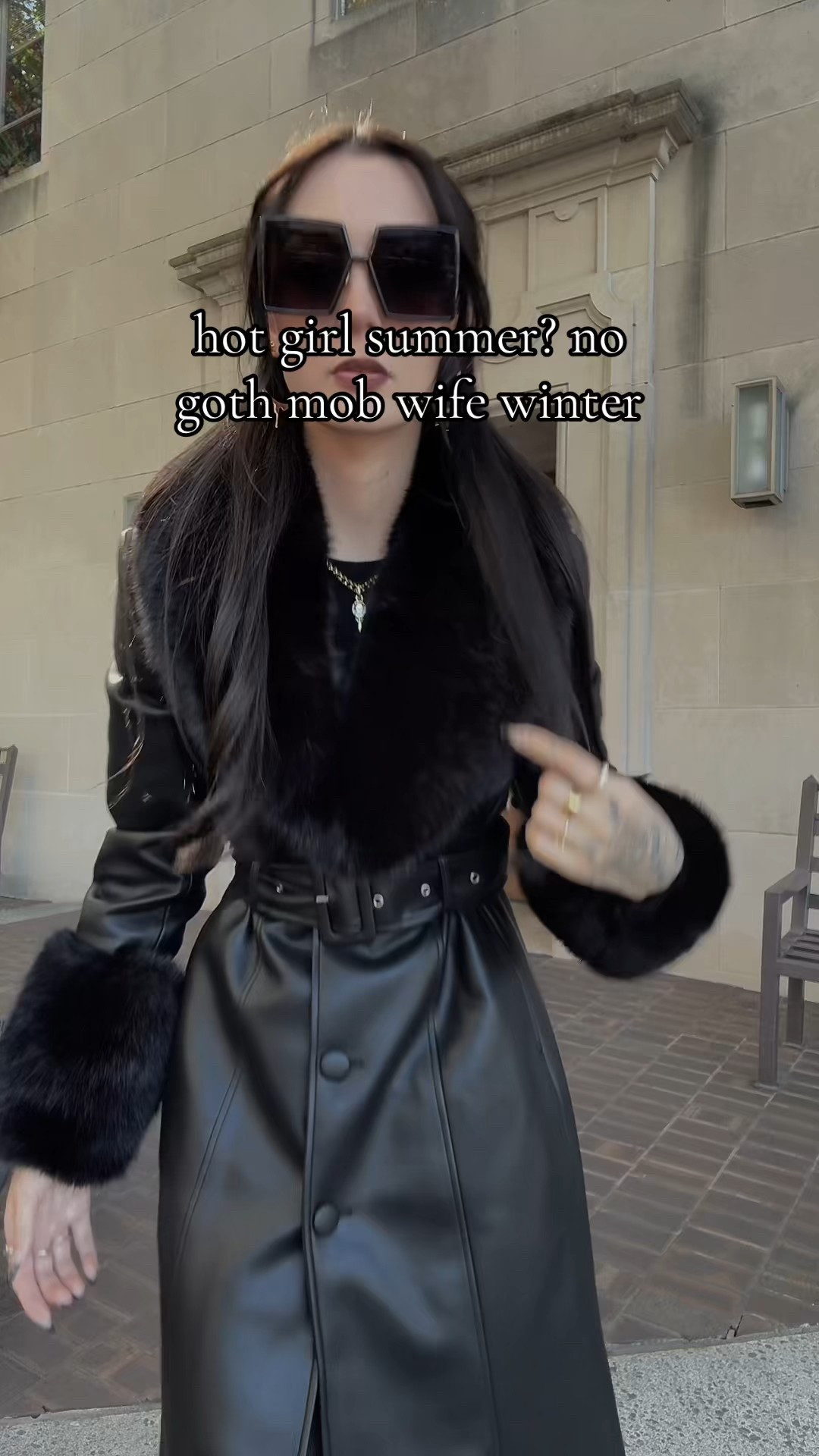 mob wife winter coat 😌 🖤 

#LTKHoliday #LTKSeasonal