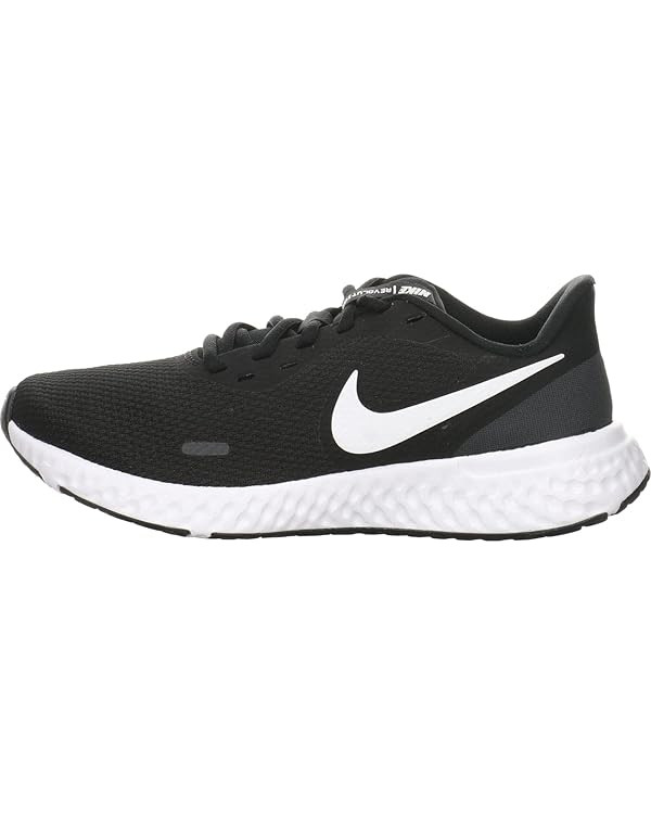 Nike Women's Revolution 5 Running Shoe | Amazon (US)