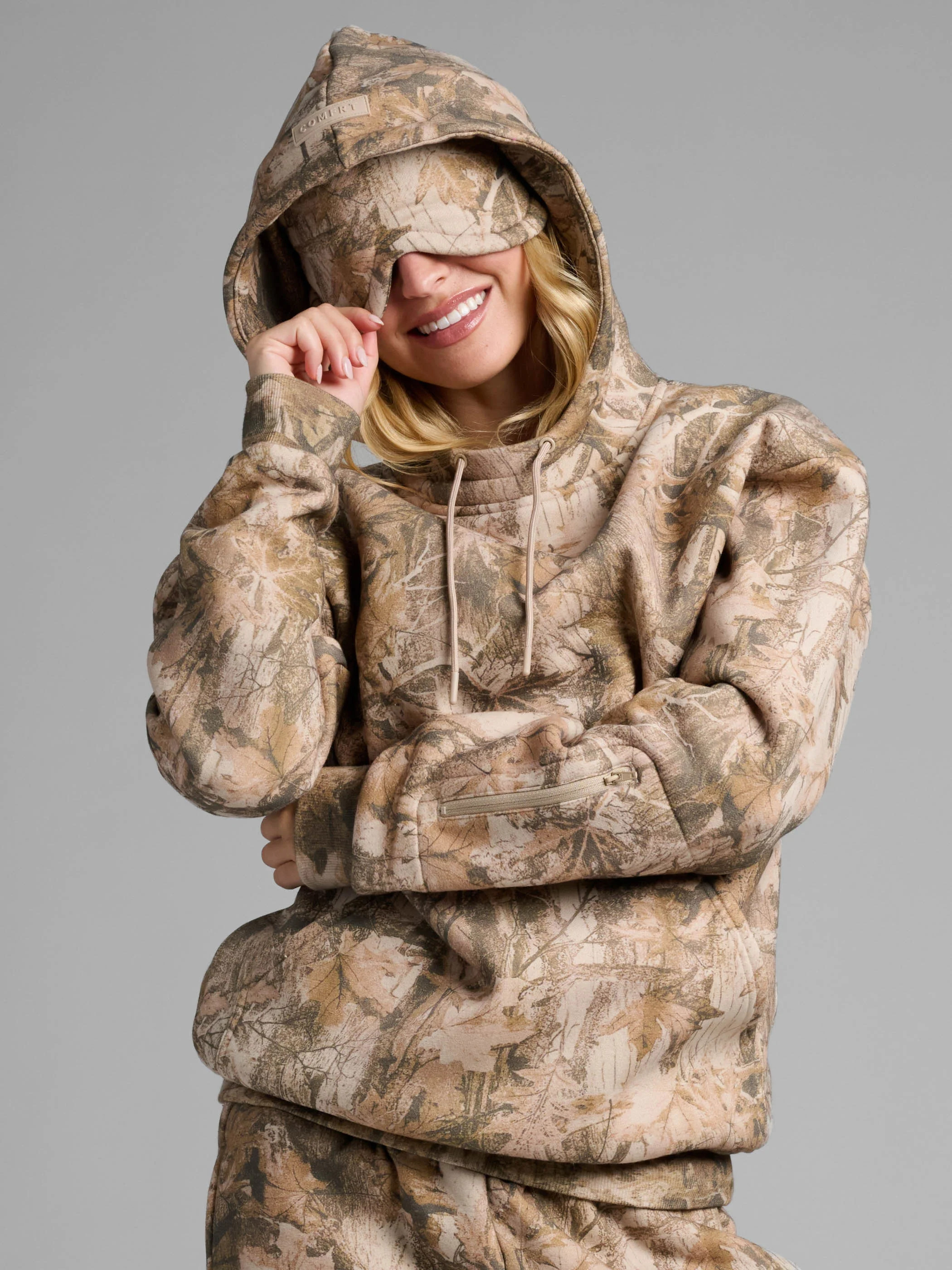 Comfrt Airplane Mode Travel Hoodie | High Sierra | Oversized | L | Large | Comfrt