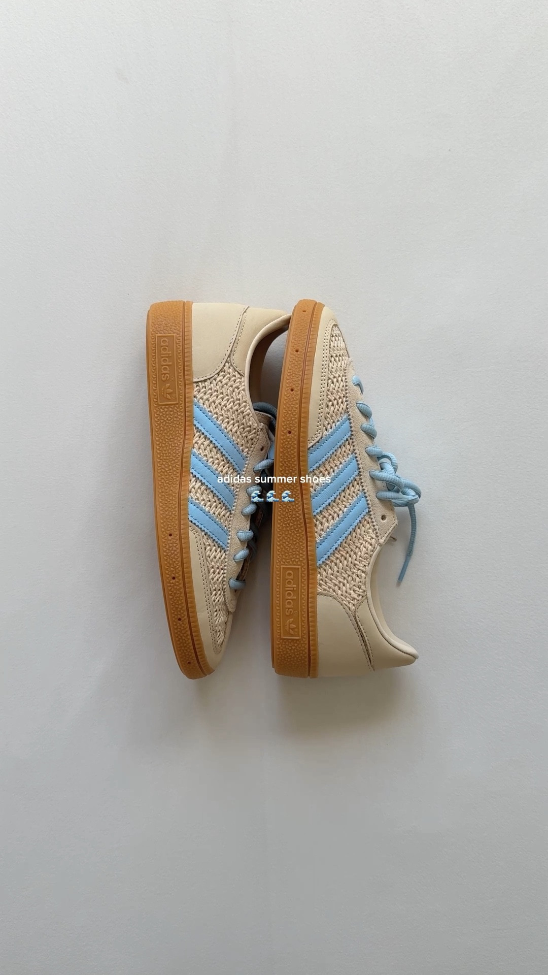 THE summer shoes 🌊 adidas handball spezial in sand strata / preloved brown / clear sky

#unboxing #shoes #adidas #outfitinspo #haul
