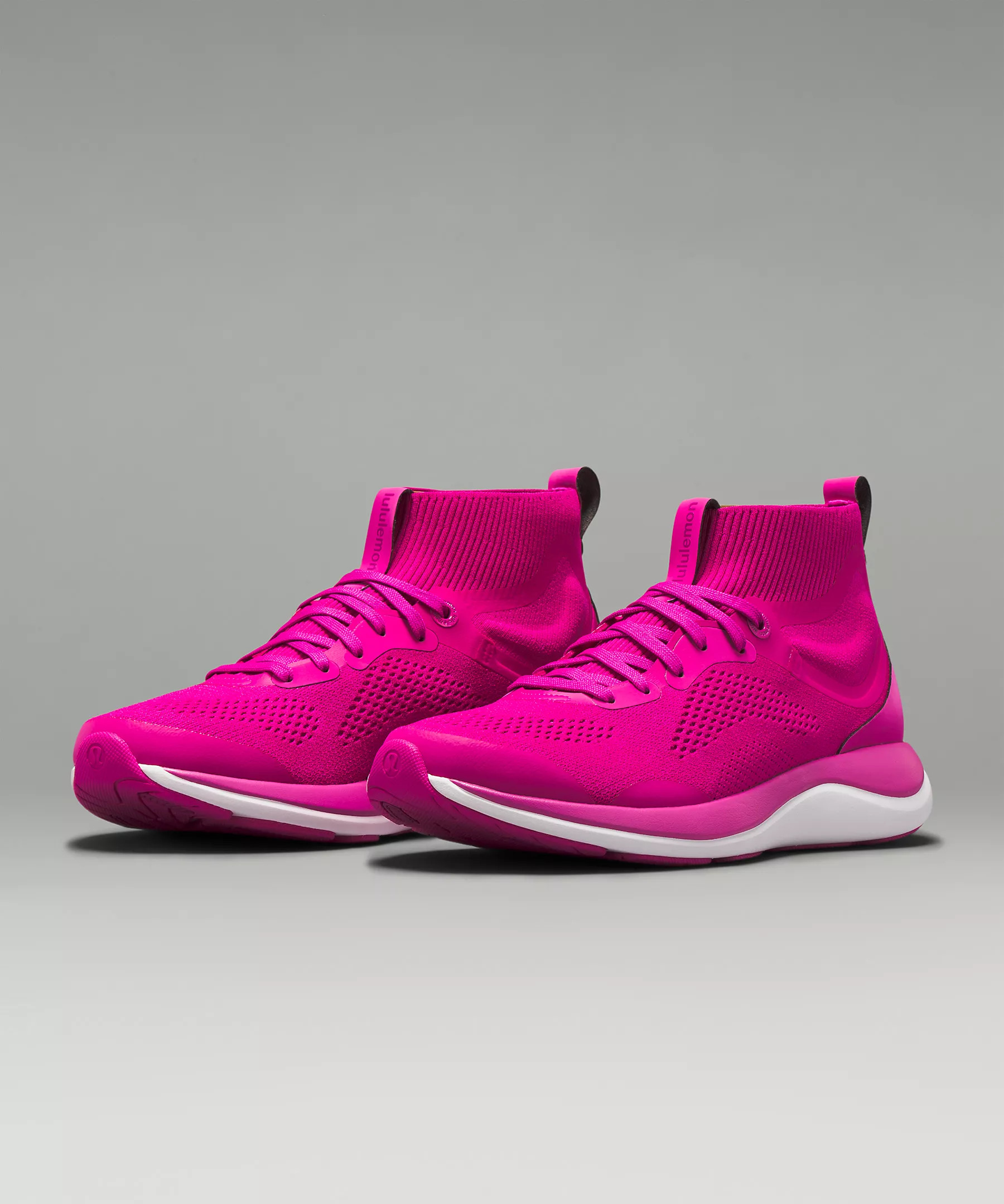 Chargefeel Mid Women's Workout Shoe | Lululemon (US)