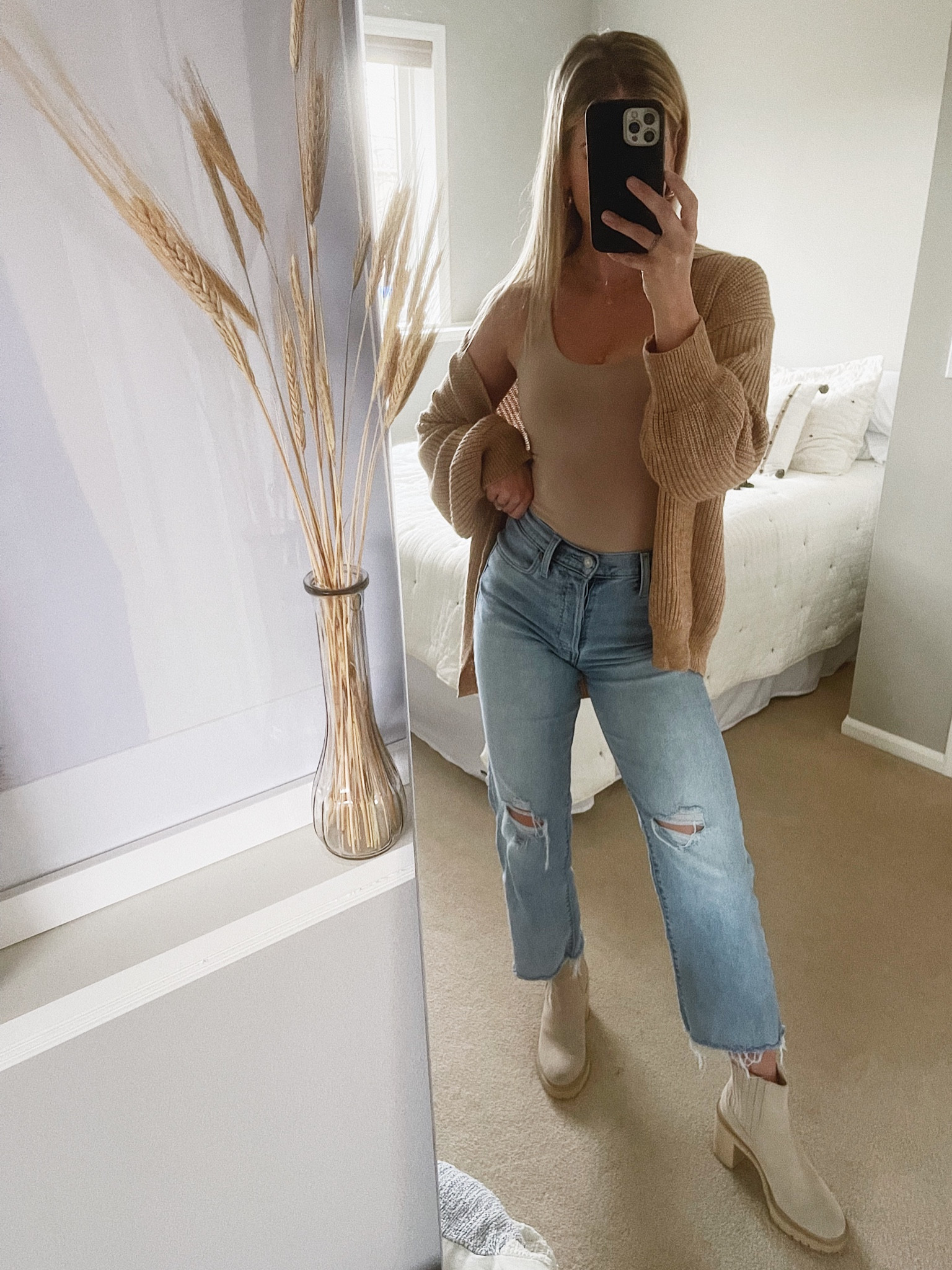 Levi’s, Dolce vita booties. #ootd

#LTKshoecrush #LTKstyletip #LTKSeasonal