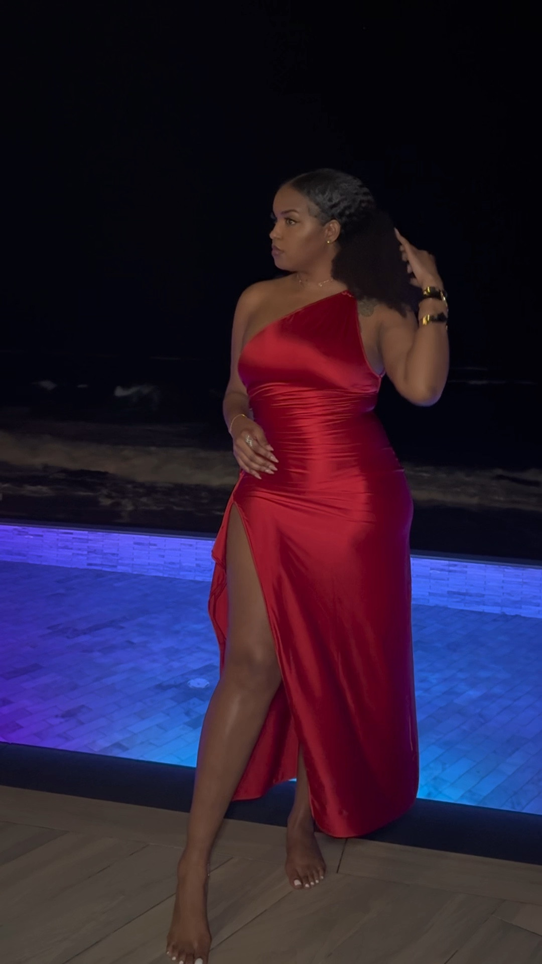 Great red dress option! I’m wearing a Medium , I ordered the wrong size but it still worked. 

#LTKMostLoved #LTKMidsize #LTKStyleTip