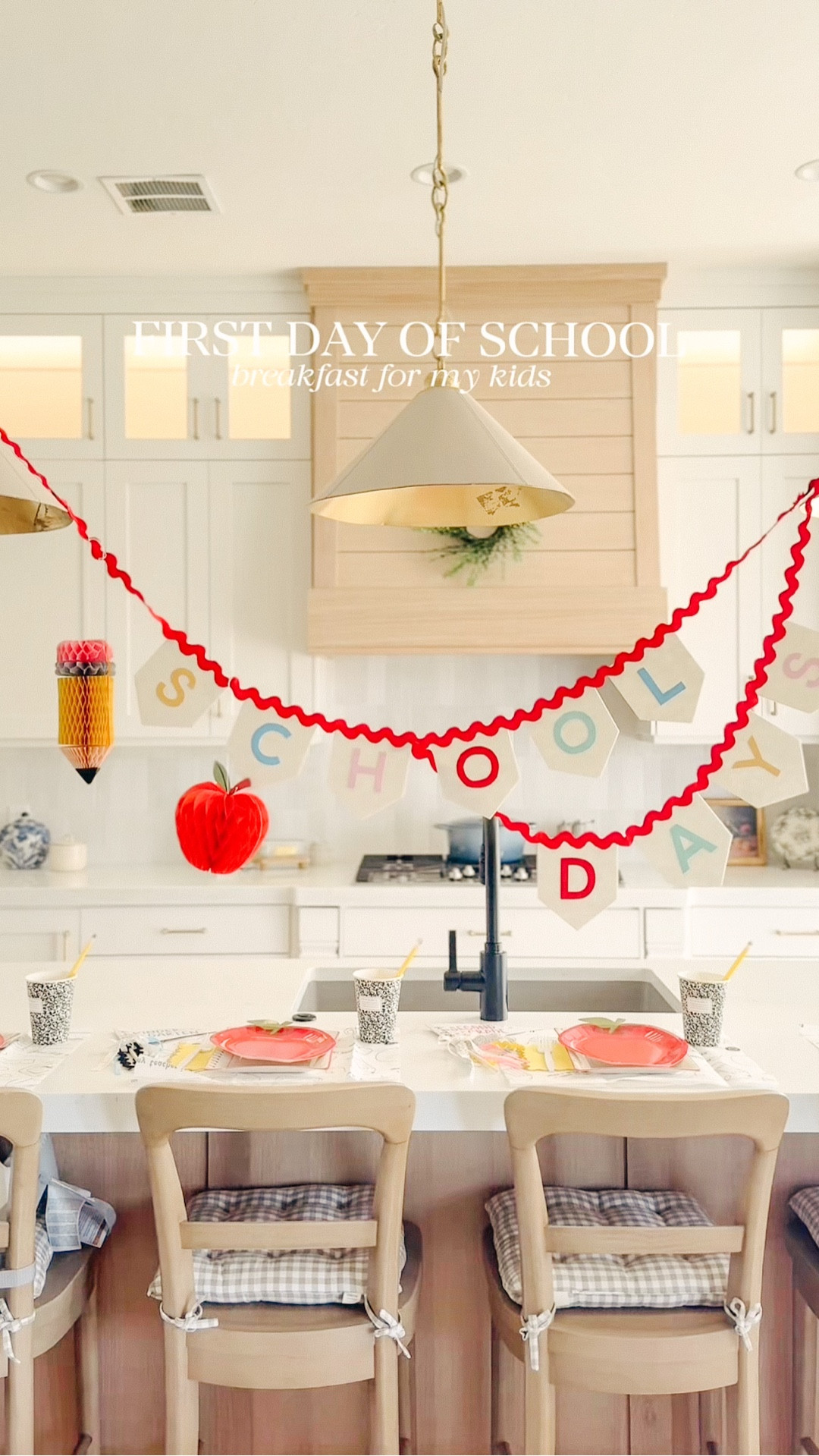 It’s time!!!! Tomorrow’s our first day!🥹📚🍎✨

#LTKFamily #LTKSaleAlert #LTKParties