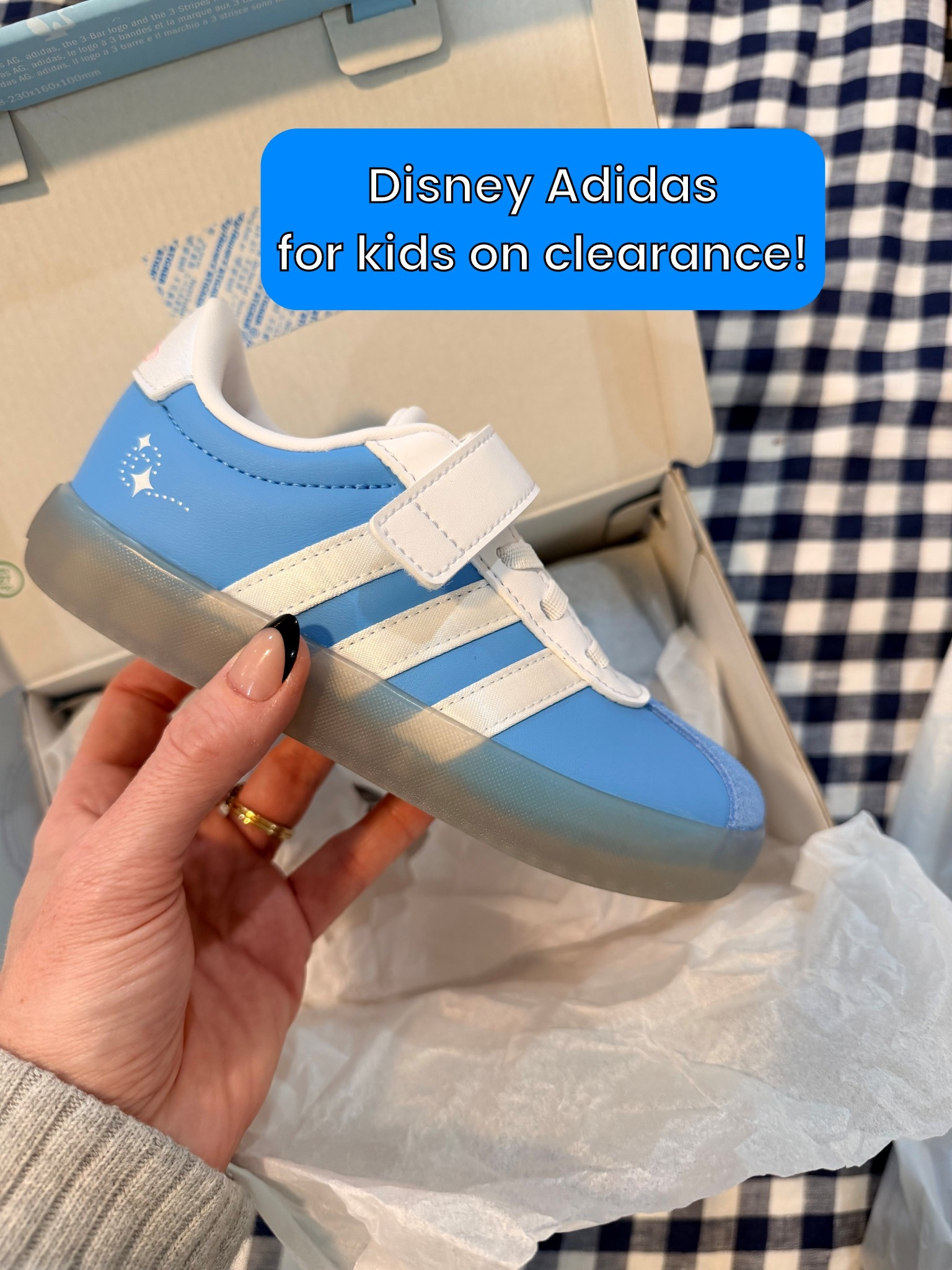 Picked these up for my daughter for her birthday and they’re on clearance!


Kids shoes
Gift ideas for kids
Shoes for kids
Back to school 


#LTKSaleAlert #LTKmomlife #LTKKids