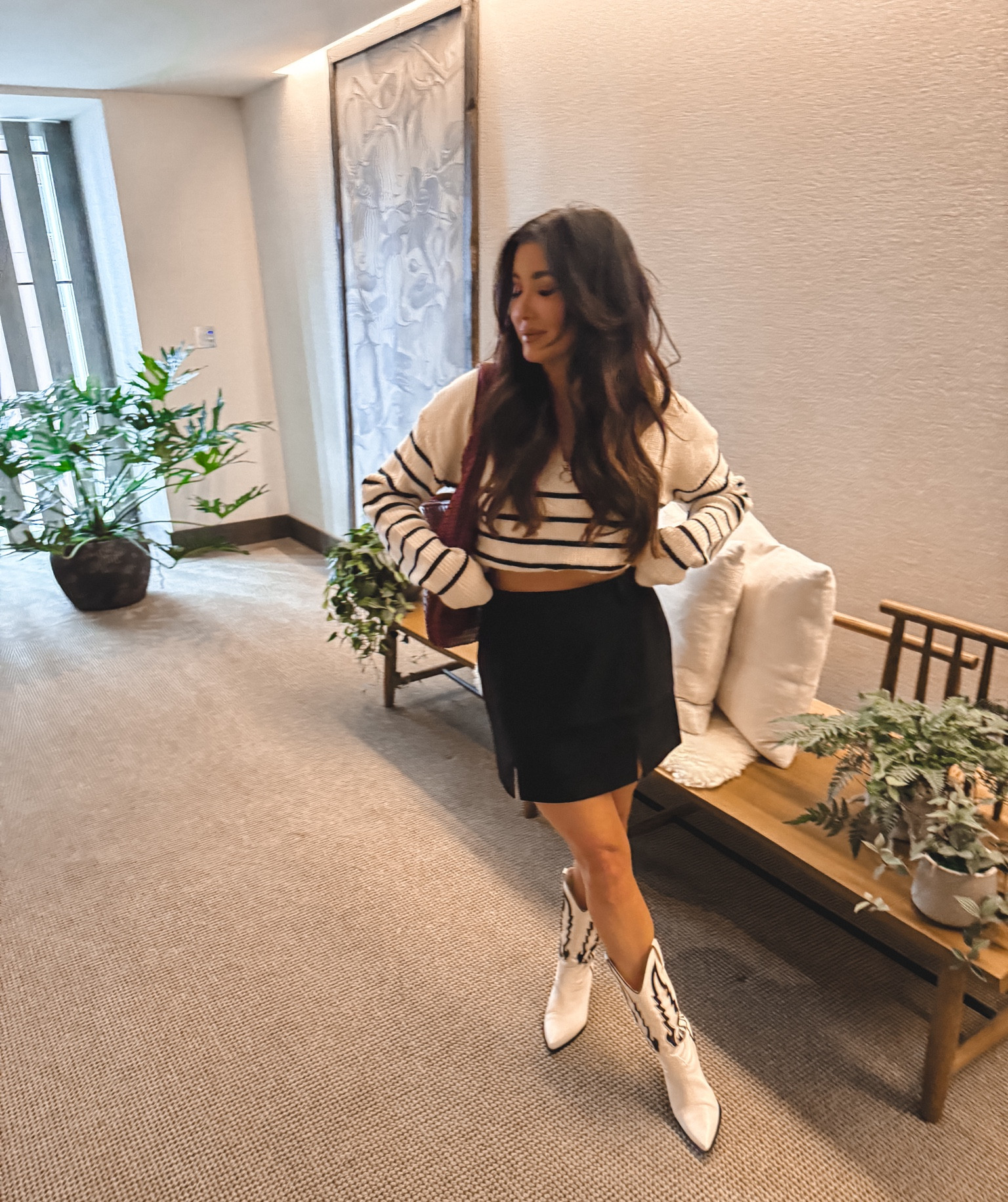 Nashville outfit for when it’s a little chilly out! Amazon Sweater!
.
.
.
.

Wedding guest dress
Travel outfit
Jeans
Spring outfit
White dress
Country concert outfit
Home
Sandals
Maternity
Bedroom

#LTKfindsunder100 #LTKfindsunder50 #LTKsalealert