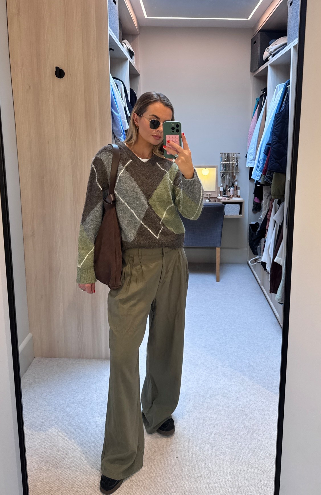 Slouchy smart 