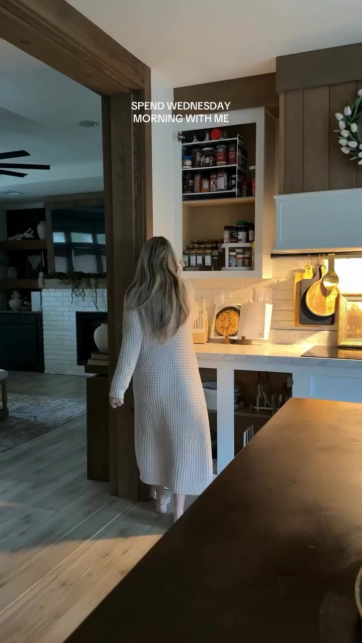 Just now getting around to editing yesterday morning vlog because ya girl has been AT IT 🥲

#LTKmomlife #LTKmorningroutine #LTKvlog