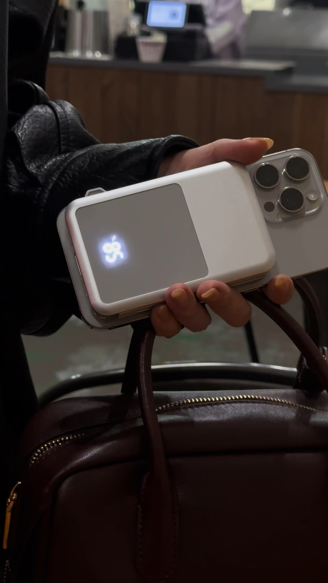 How I keep my phone alive during nyc trip🔋 10,000mAh Magnetic Wireless Power Bank


#LTKCyberWeek #LTKGiftGuide #LTKTravel