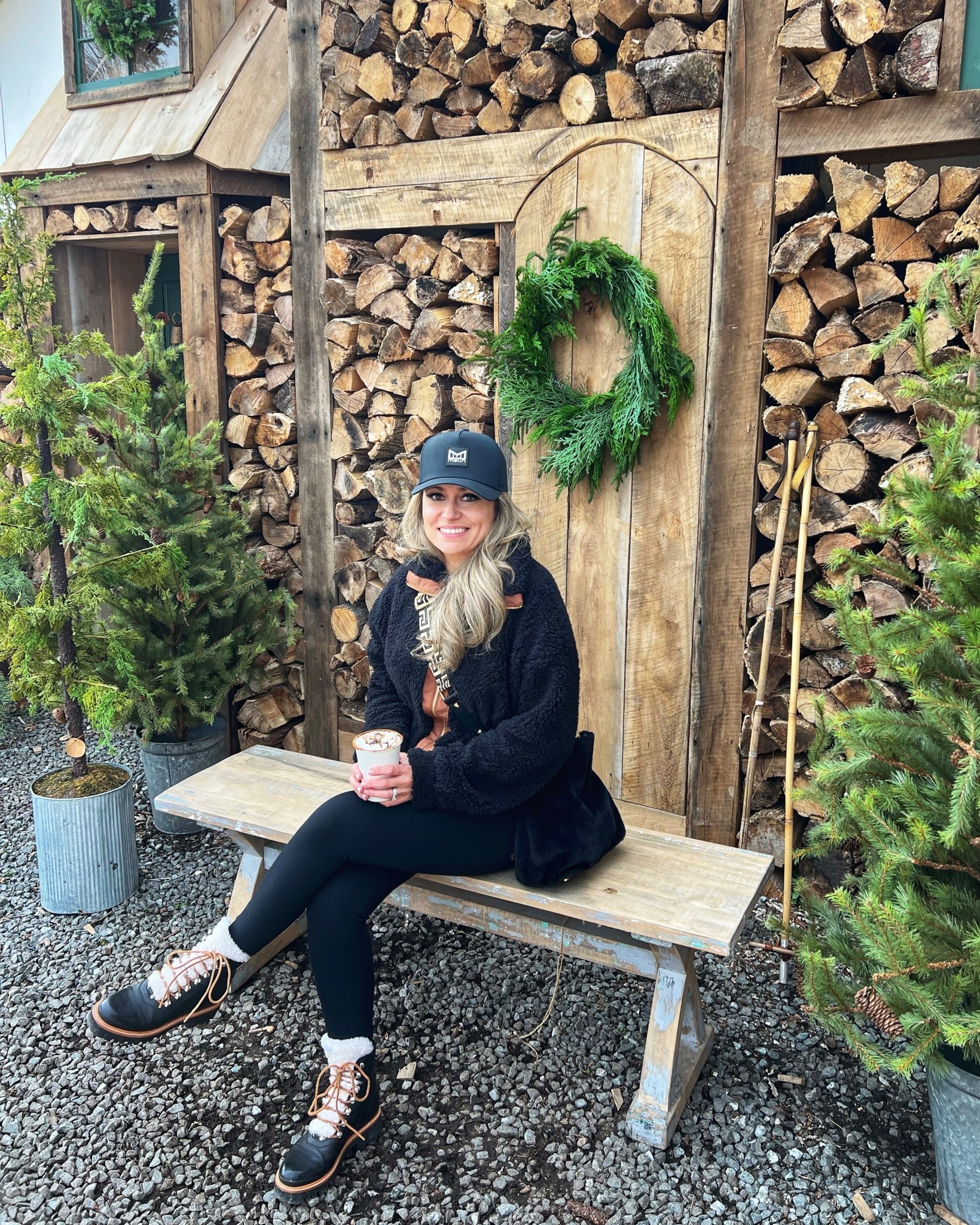 Winter outfit, winter boots and my most worn/most comfortable leggings 

#LTKOver40 #LTKActive #LTKootd