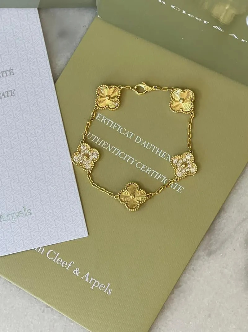 Dupe Clone Elegant Bracelet Necklace Fashion Man Woman Chain Wedding Bracelets Necklaces Special ... | DHGate