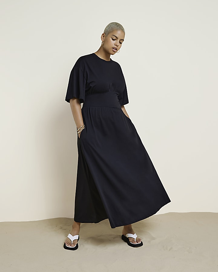 Plus Black RI Studio Midi T-Shirt Dress | River Island (UK & IE)