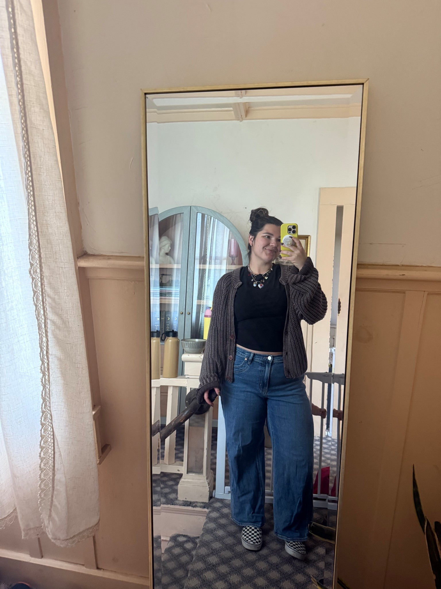 Midsize outfit. 
Top size XL, sweater large. Jeans 32 short  

#LTKSaleAlert #LTKMidsize #LTKPetite