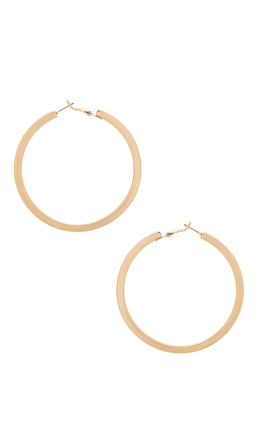 Ettika Classic Hoops in Metallic Gold. | Revolve Clothing (Global)