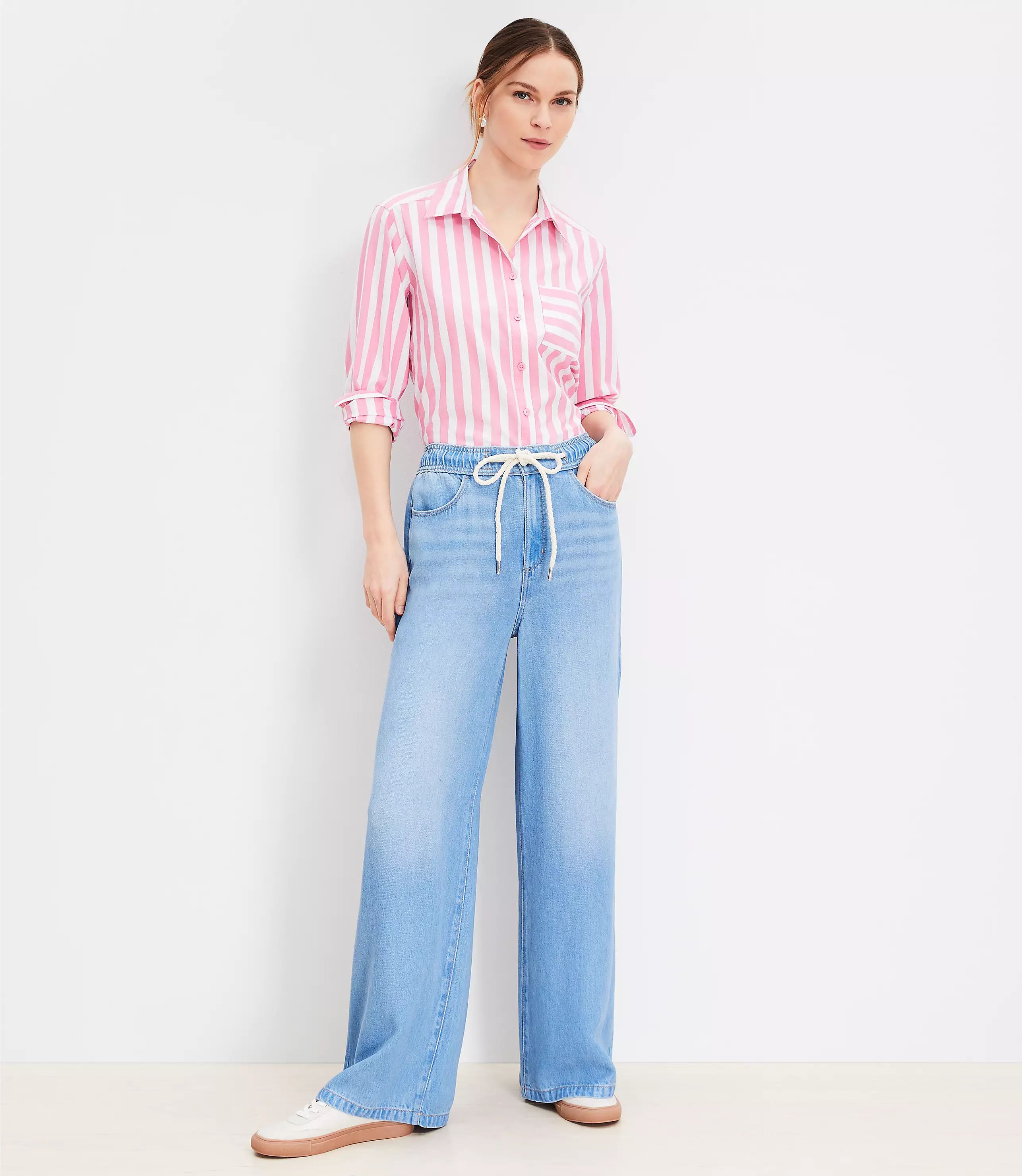 Petite Pull On High Rise Palazzo Jeans in Light Wash | LOFT