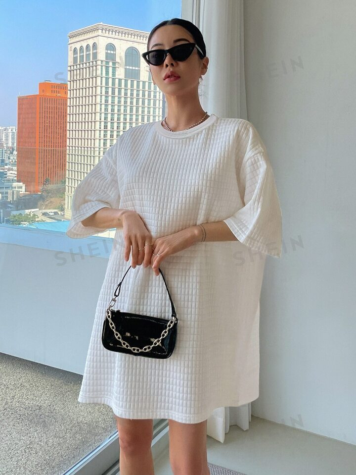 DAZY Solid Drop Shoulder Textured Dress | SHEIN