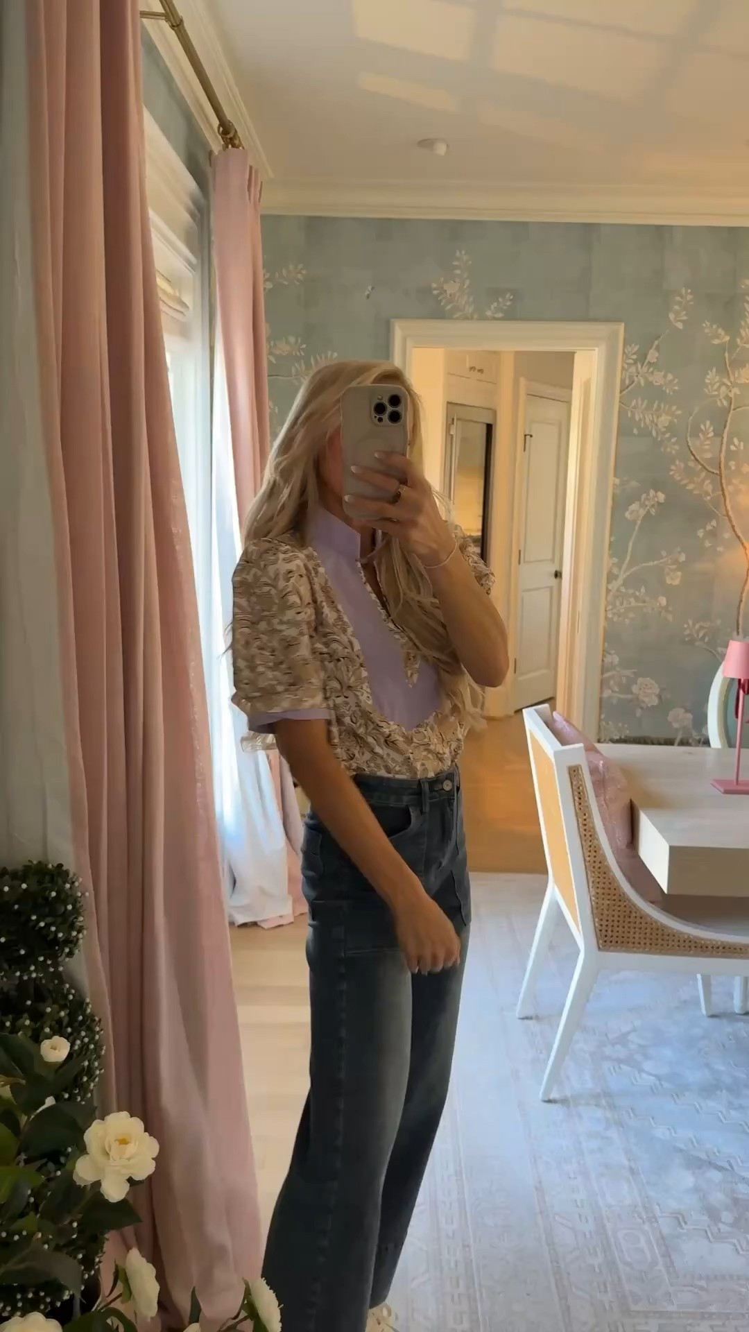 A floral moment I can’t stop reaching for …  soft colors, easy denim, and the sweetest little details. This whole look feels like spring in an outfit. 🌼🤍



#amazonoutfitinspo #springfashionedit #everydaystyle

#LTKootd #LTKgrwm #LTKSeasonal